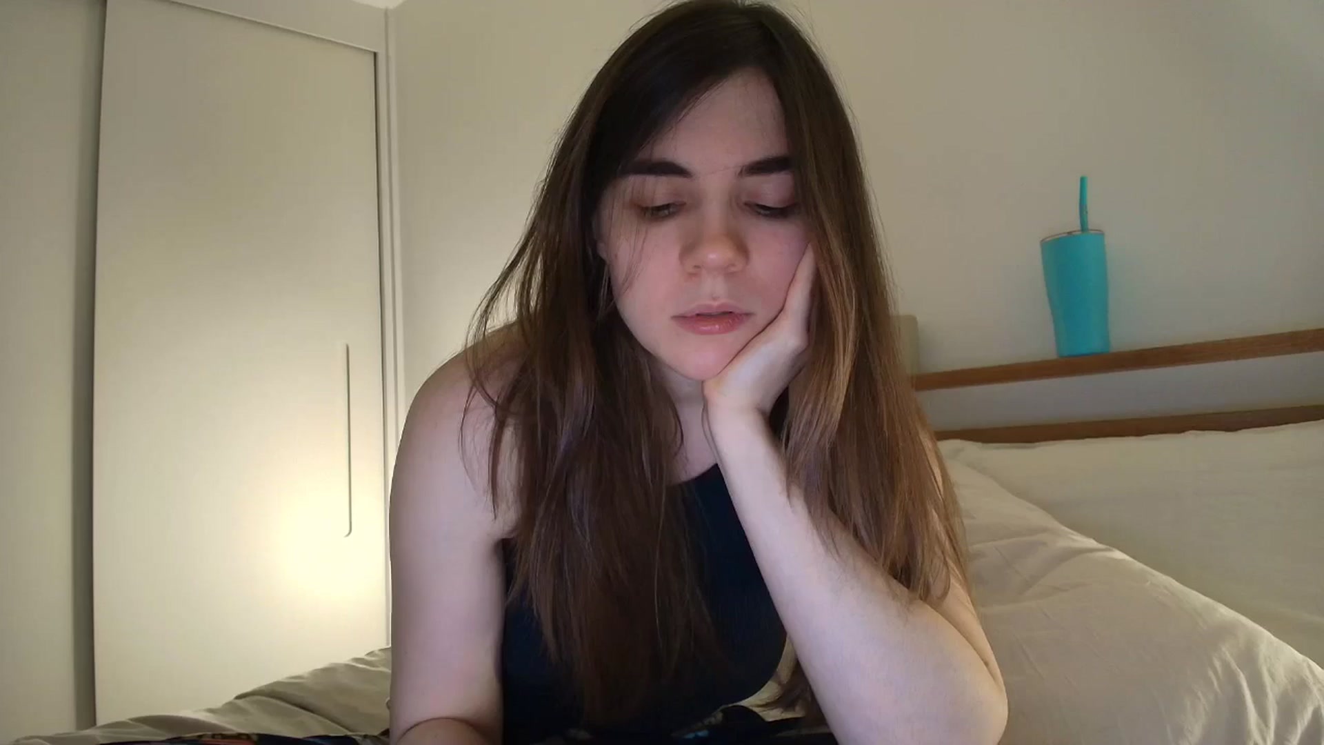Gallery image thumbnail from bday_sophie's myfreecams stream on, 05/15/2025, 24:03 image 13 of 20