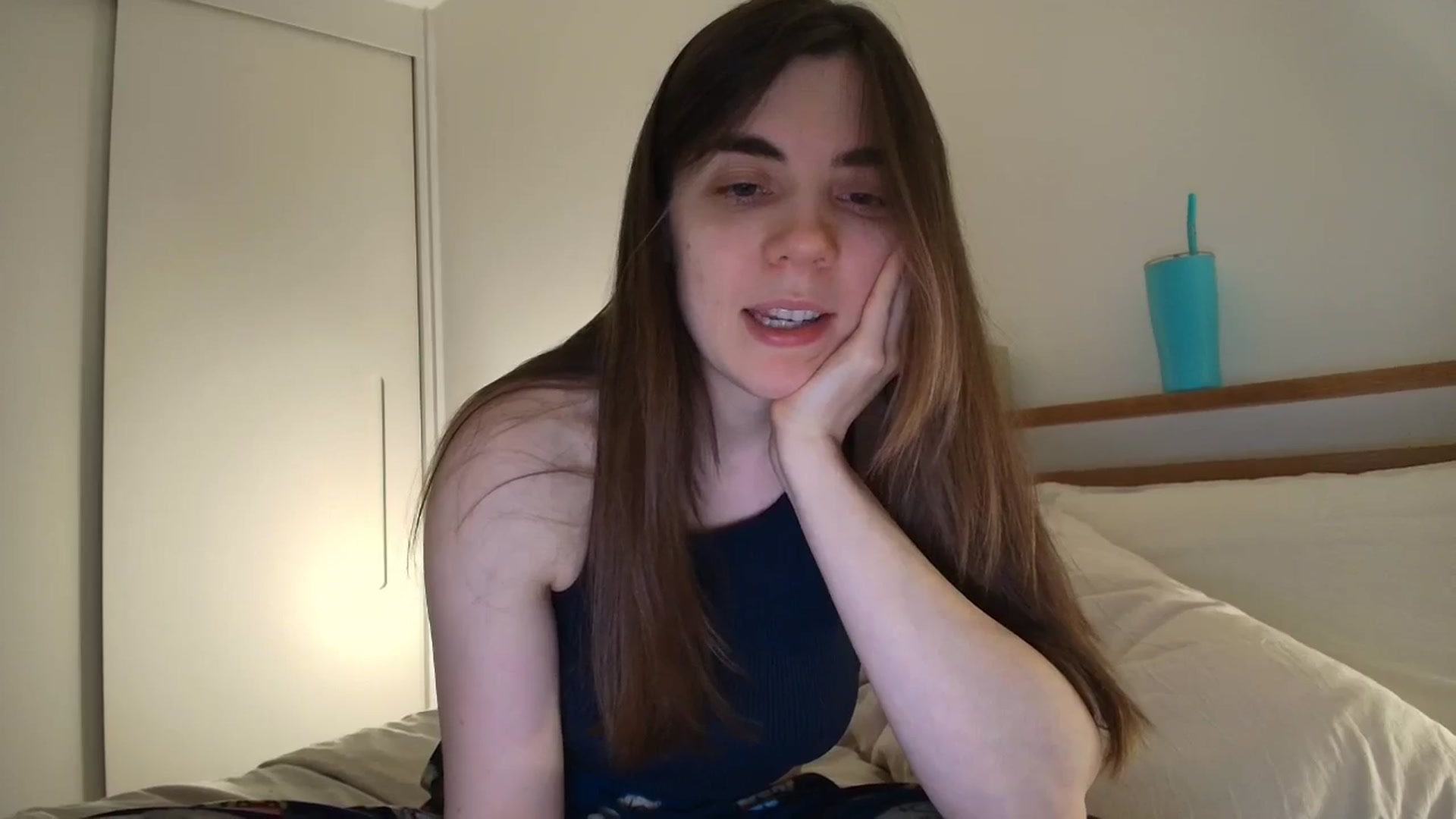 Gallery image thumbnail from bday_sophie's myfreecams stream on, 05/15/2025, 24:03 image 12 of 20