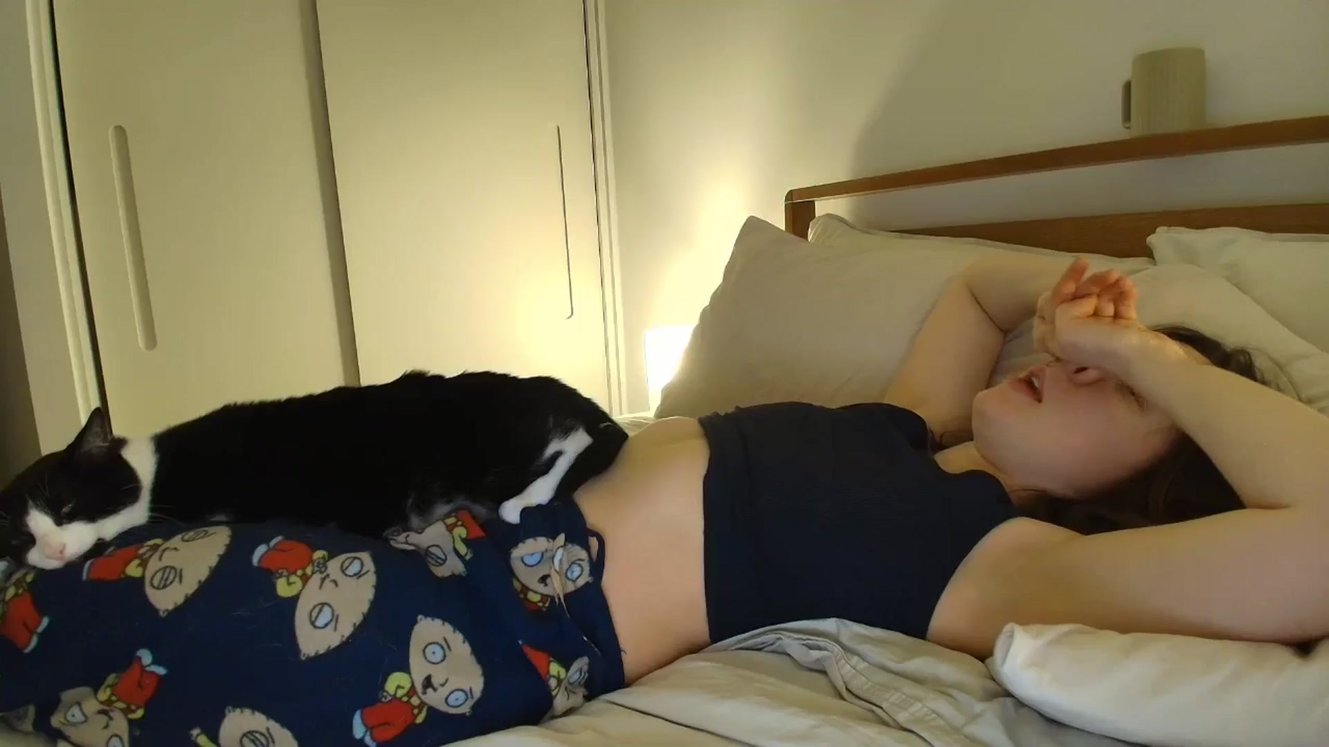 Gallery image thumbnail from bday_sophie's myfreecams stream on, 05/15/2025, 24:58 image 17 of 20