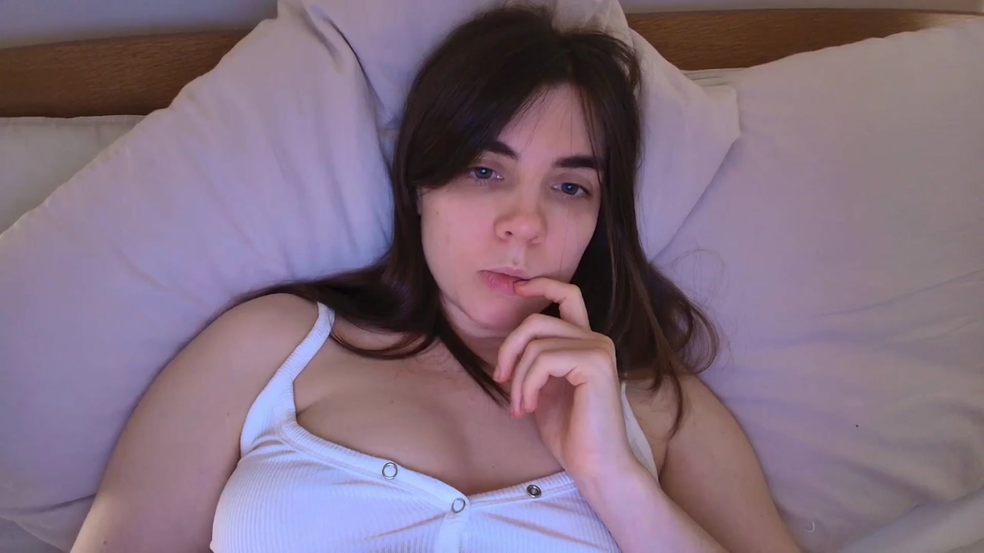 Gallery image thumbnail from bday_sophie's myfreecams stream on, 05/16/2025, 01:51 image 13 of 20