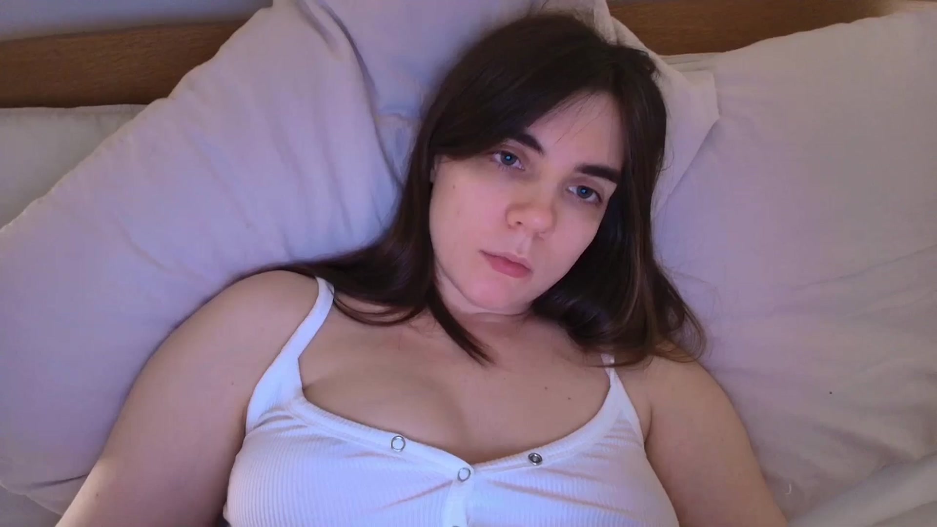 Gallery image thumbnail from bday_sophie's myfreecams stream on, 05/16/2025, 01:51 image 9 of 20