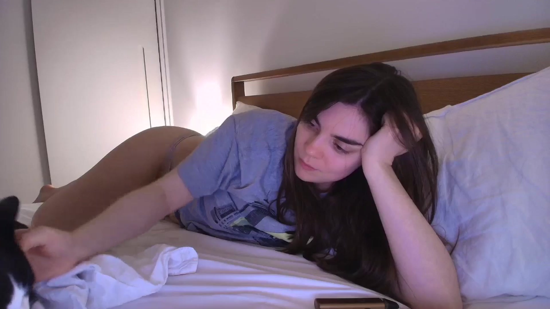 Gallery image thumbnail from bday_sophie's myfreecams stream on, 05/22/2025, 24:07 image 18 of 20