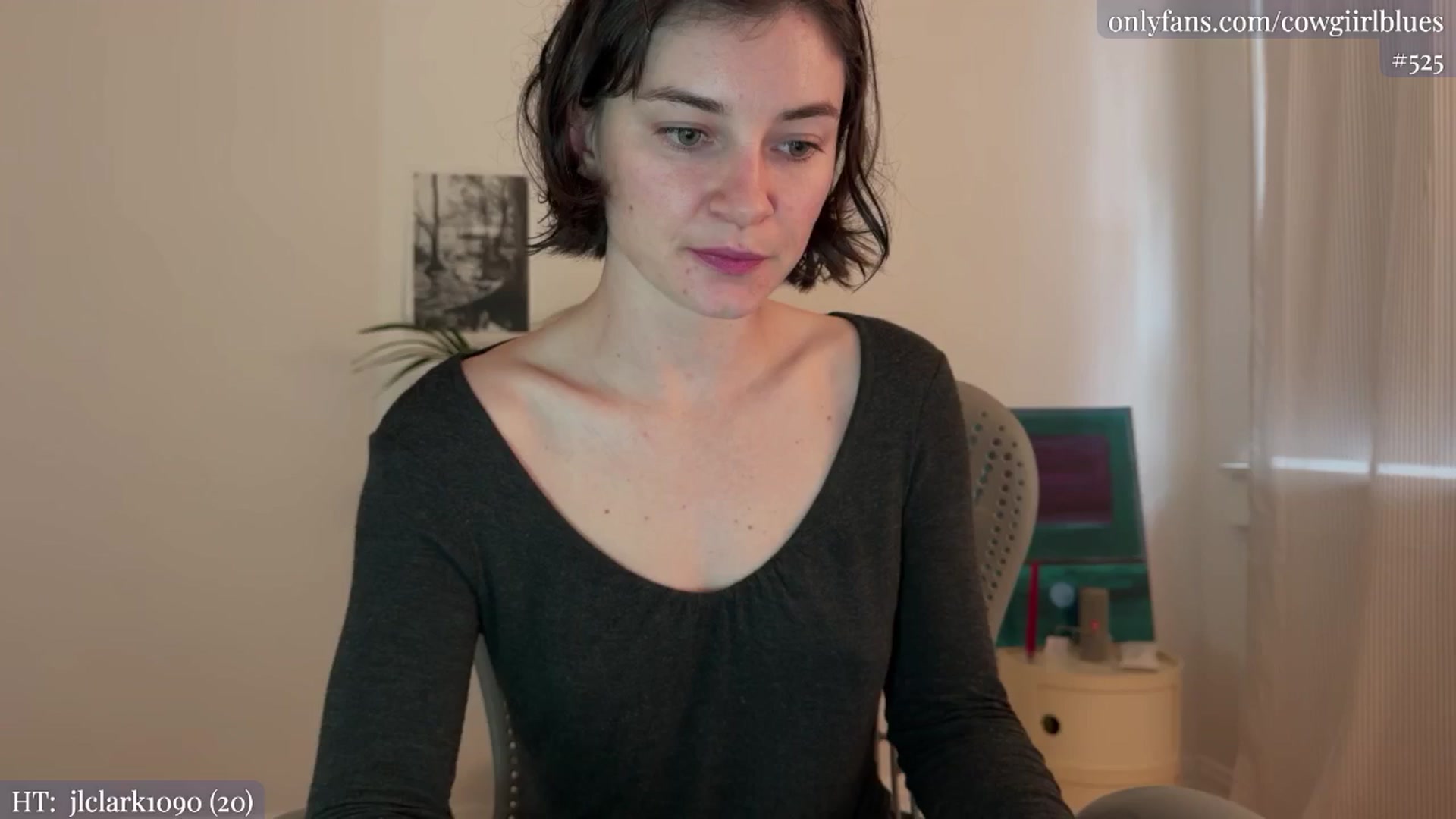 Gallery image thumbnail from bdayblues's myfreecams stream on, 05/08/2024, 04:50 image 1 of 20