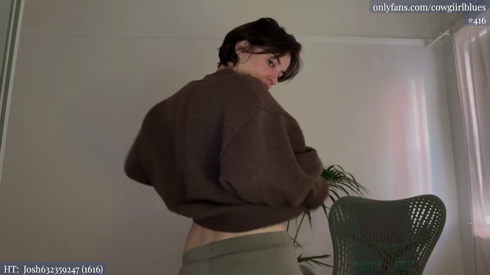 Gallery image thumbnail from bdayblues's myfreecams stream on, 05/22/2024, 04:24 image 9 of 20