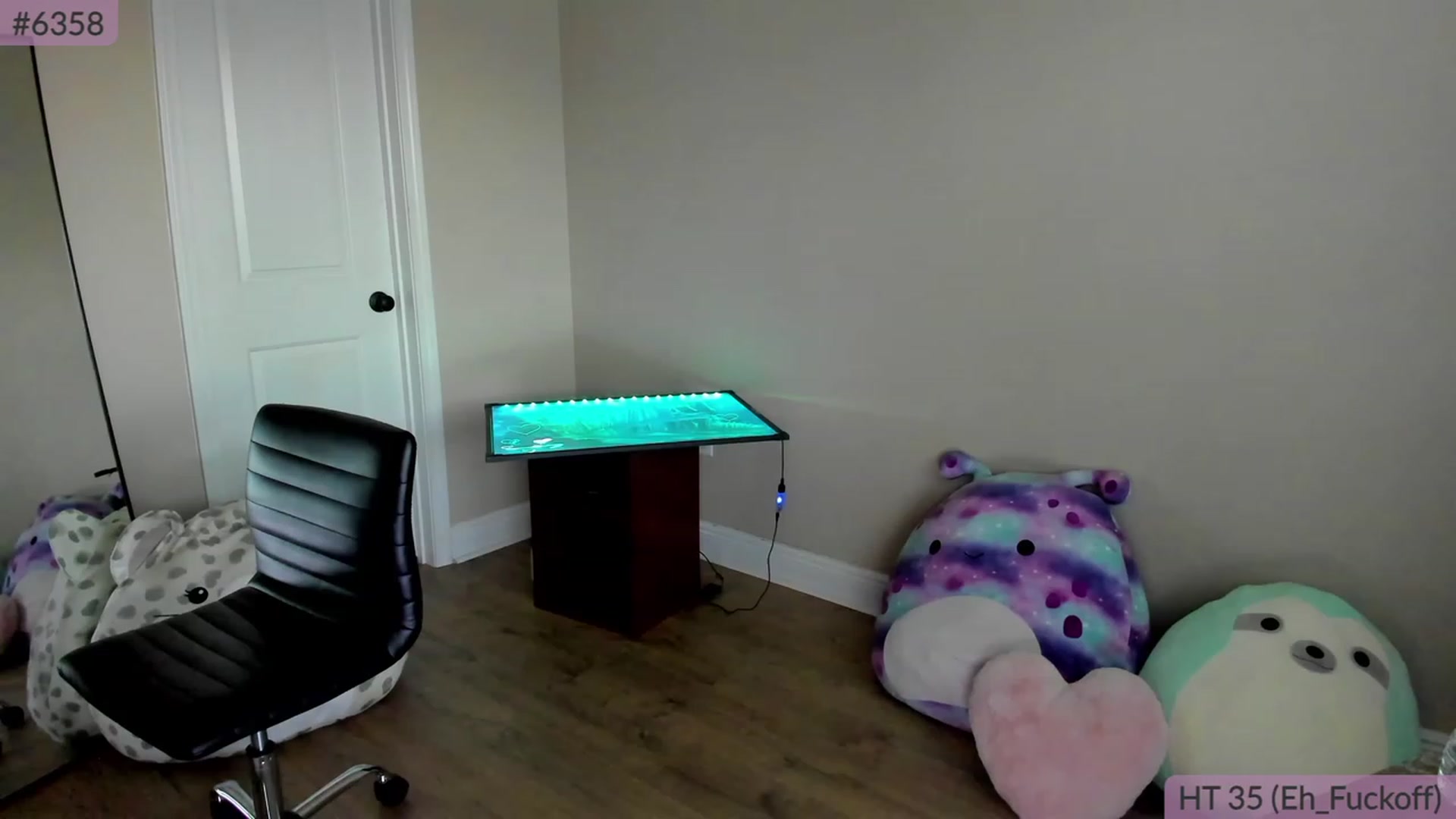 Gallery image thumbnail from bdaybrookie's myfreecams stream on, 01/07/2023, 23:03 image 10 of 20