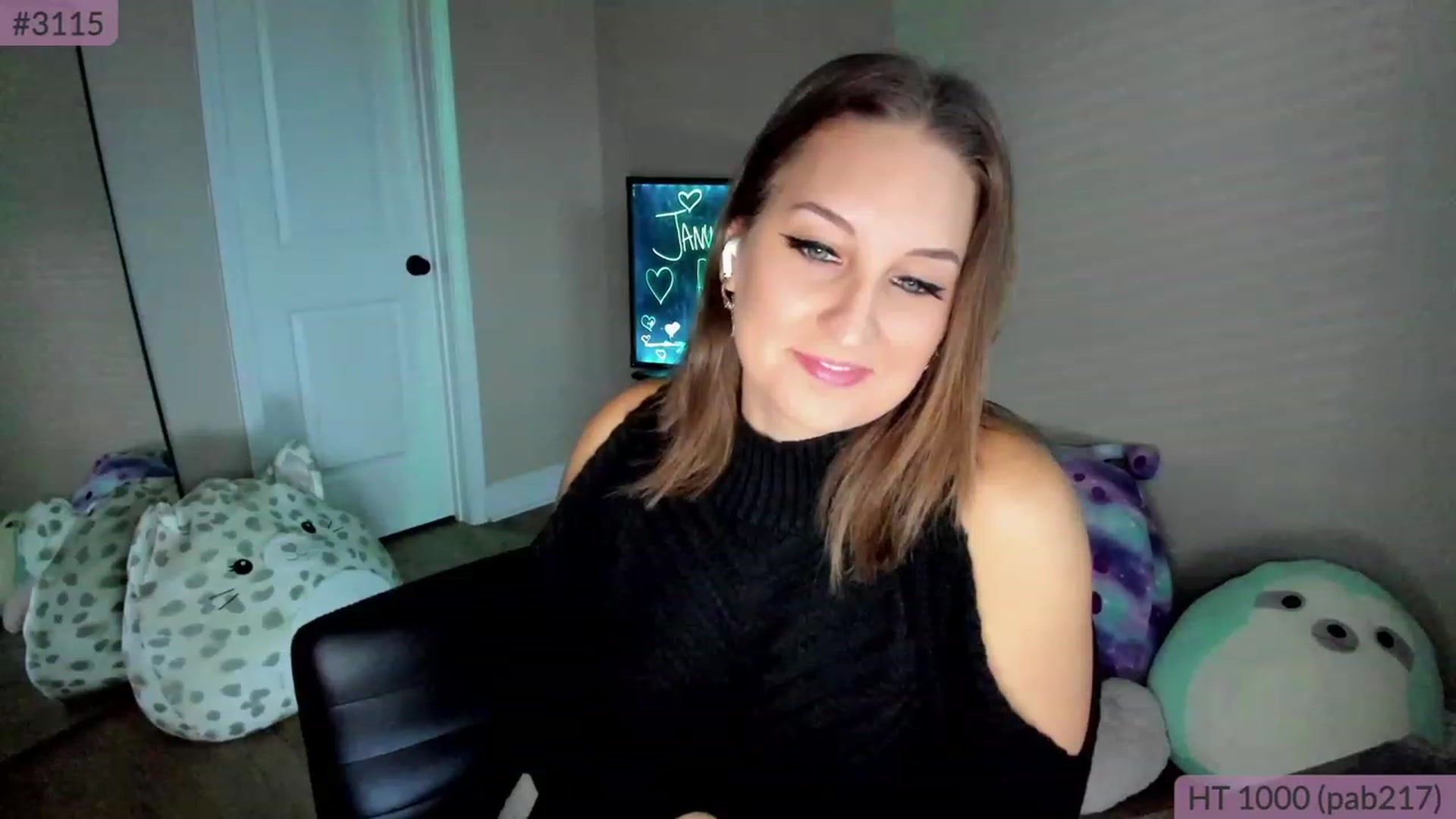 Gallery image thumbnail from bdaybrookie's myfreecams stream on, 01/08/2023, 23:11 image 17 of 20