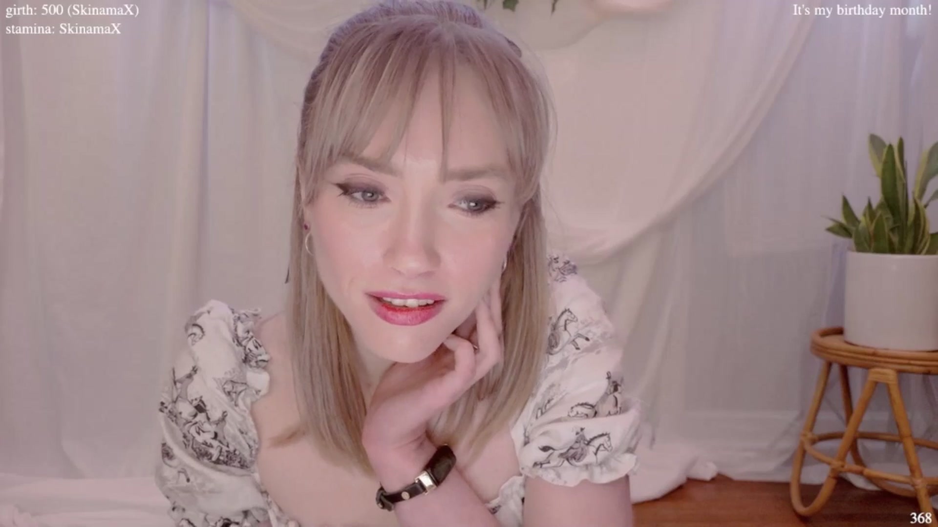 Gallery image thumbnail from bdaycolette's myfreecams stream on, 04/01/2025, 20:09 image 4 of 20