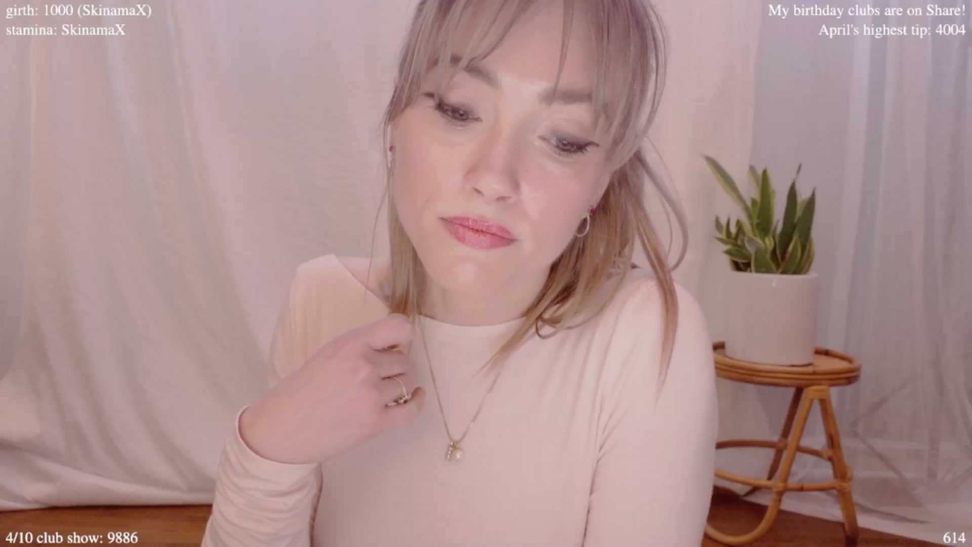 Gallery image thumbnail from bdaycolette's myfreecams stream on, 04/07/2025, 20:02 image 18 of 20