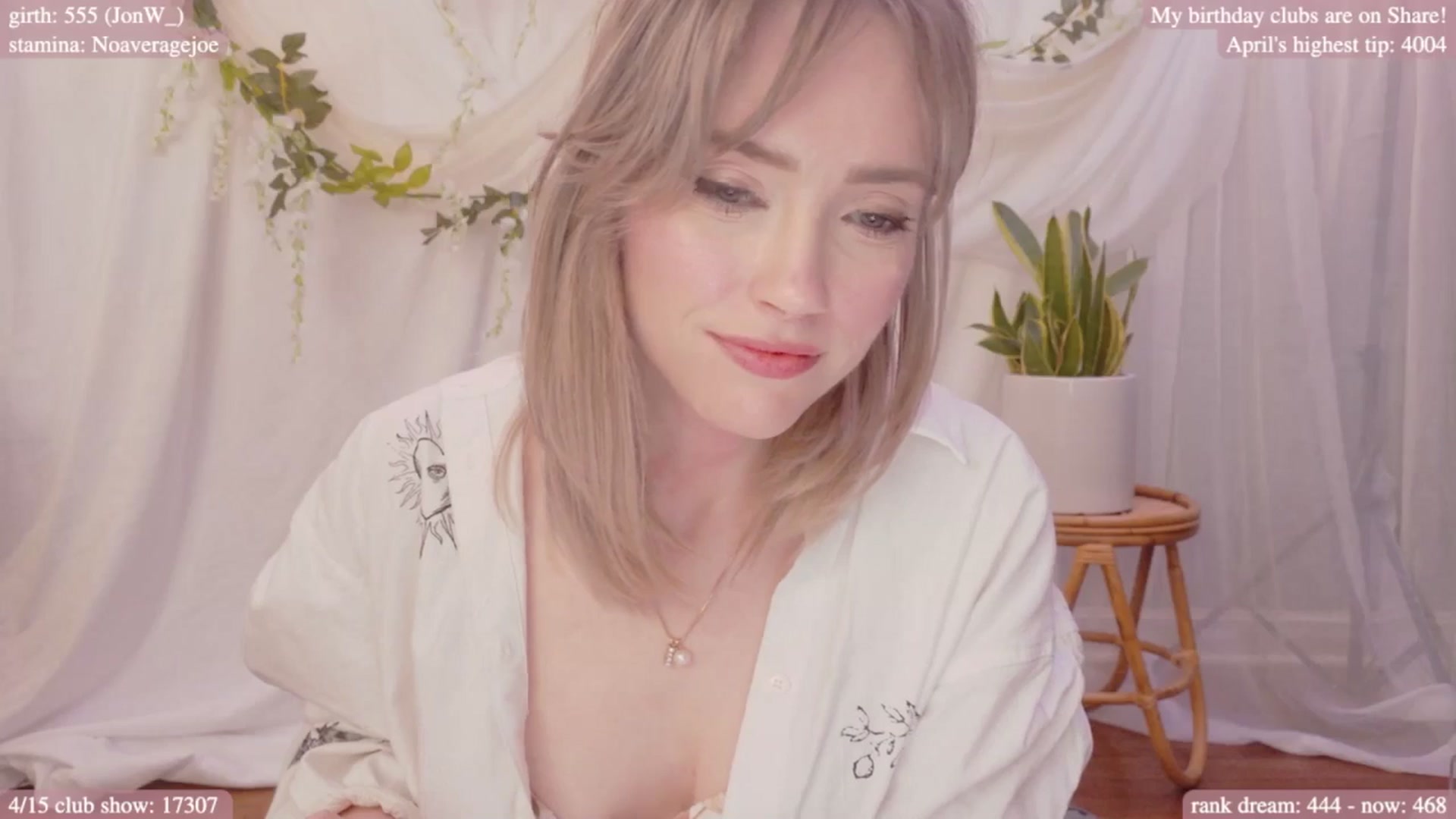 Gallery image thumbnail from bdaycolette's myfreecams stream on, 04/10/2025, 19:31 image 16 of 20