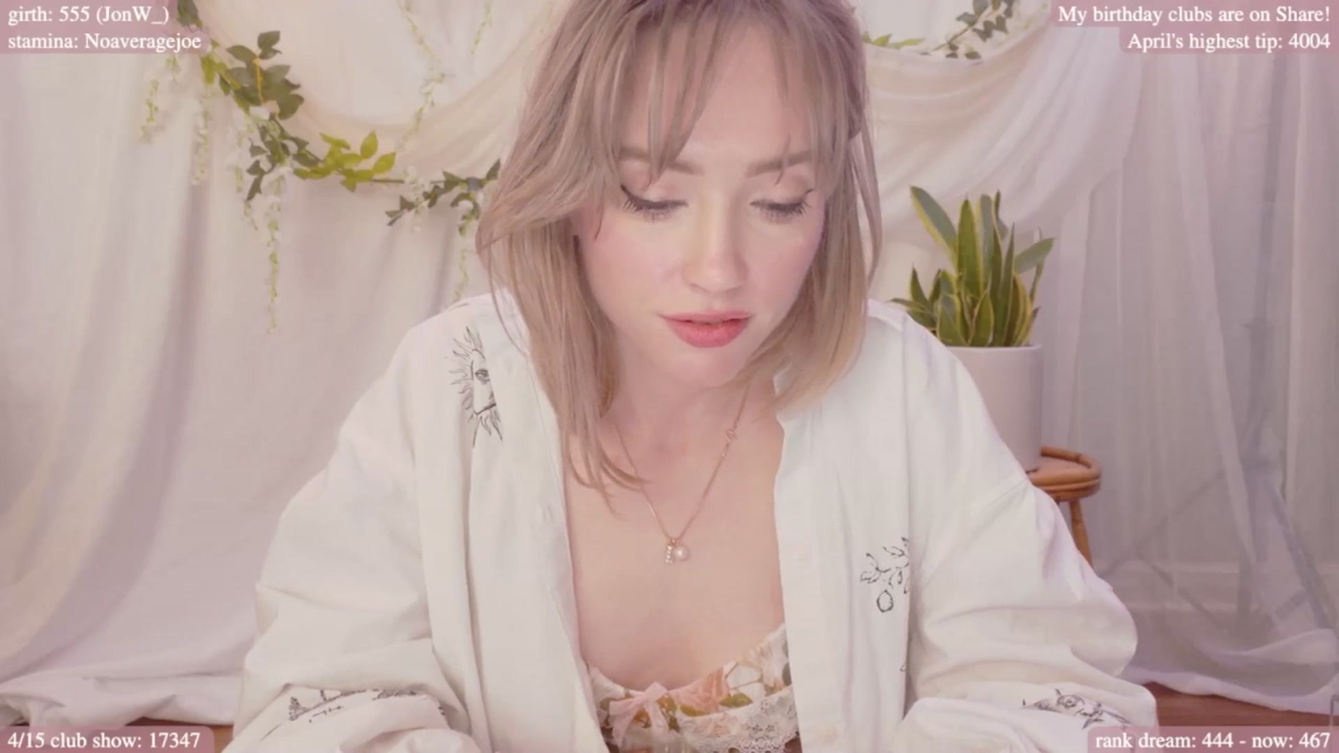 Gallery image thumbnail from bdaycolette's myfreecams stream on, 04/10/2025, 19:31 image 14 of 20
