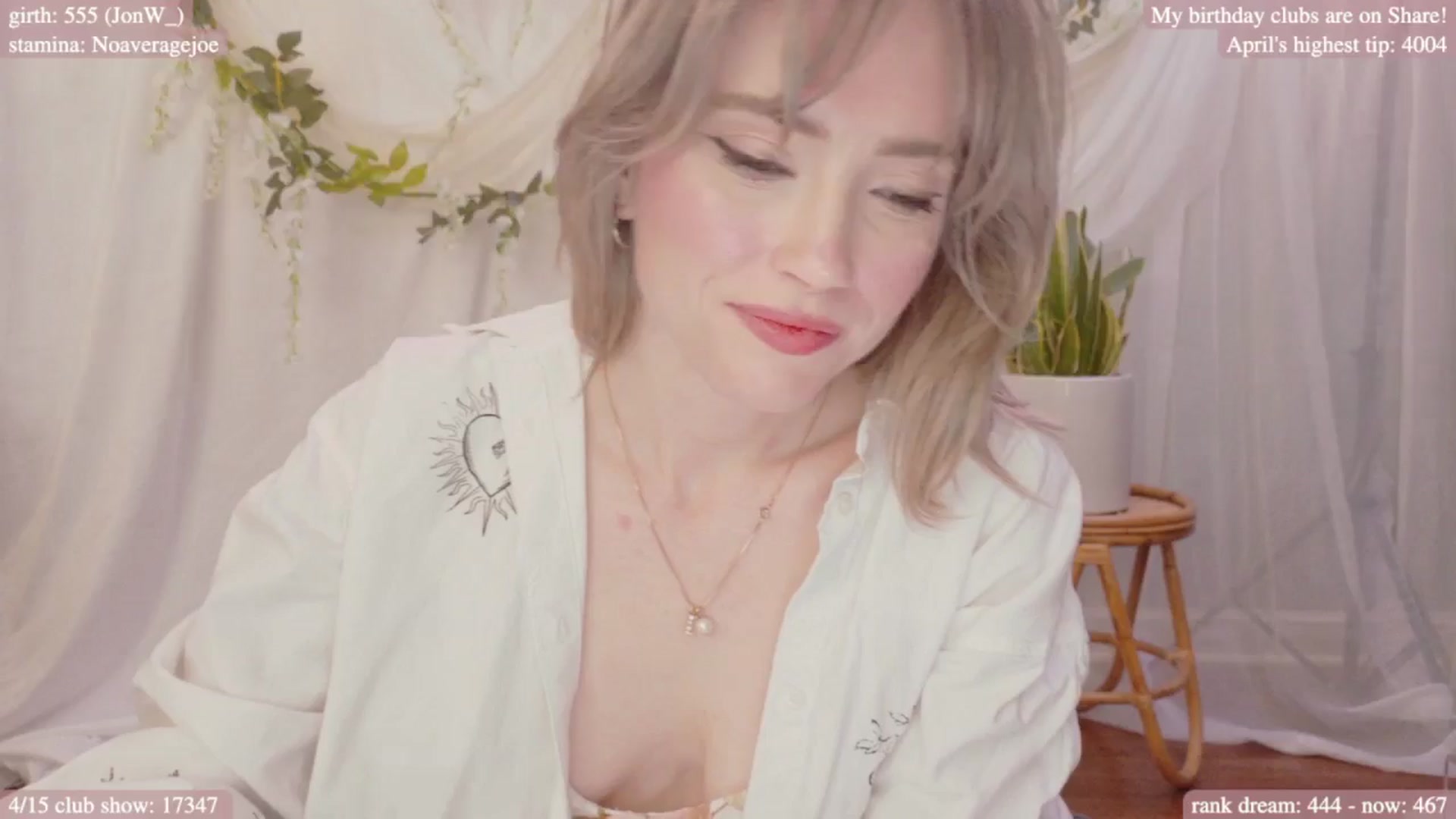 Gallery image thumbnail from bdaycolette's myfreecams stream on, 04/10/2025, 19:31 image 13 of 20