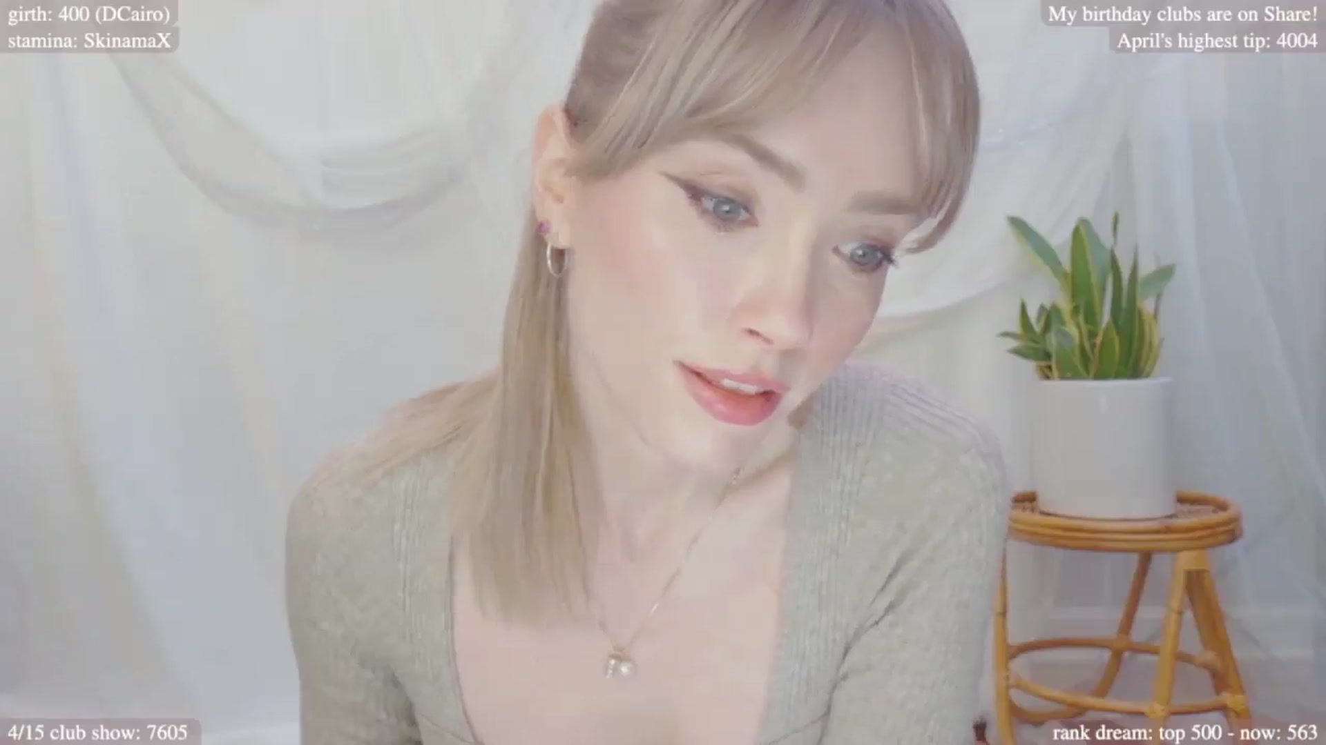 Gallery image thumbnail from bdaycolette's myfreecams stream on, 04/15/2025, 19:24 image 4 of 20