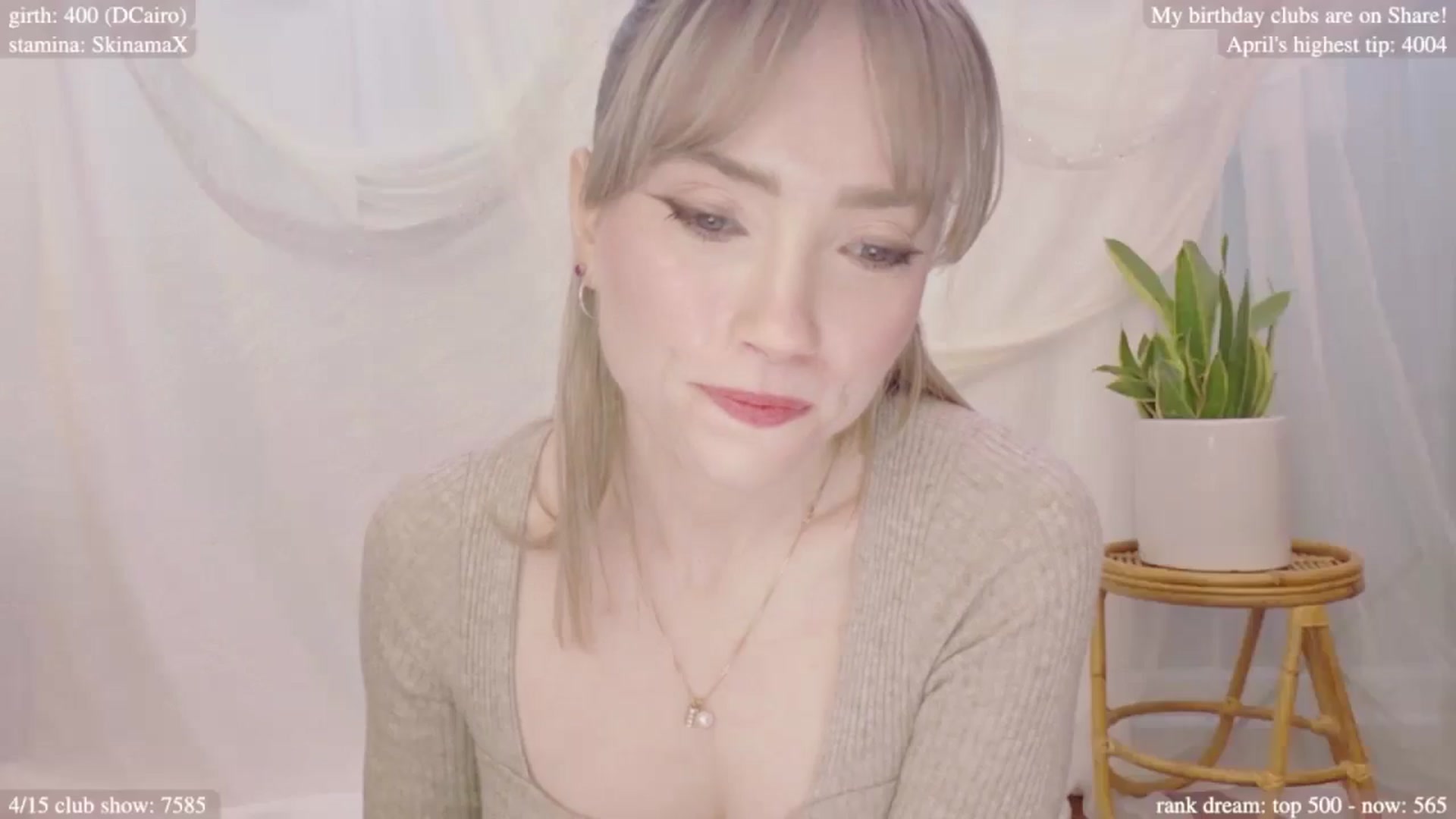 Gallery image thumbnail from bdaycolette's myfreecams stream on, 04/15/2025, 19:24 image 5 of 20