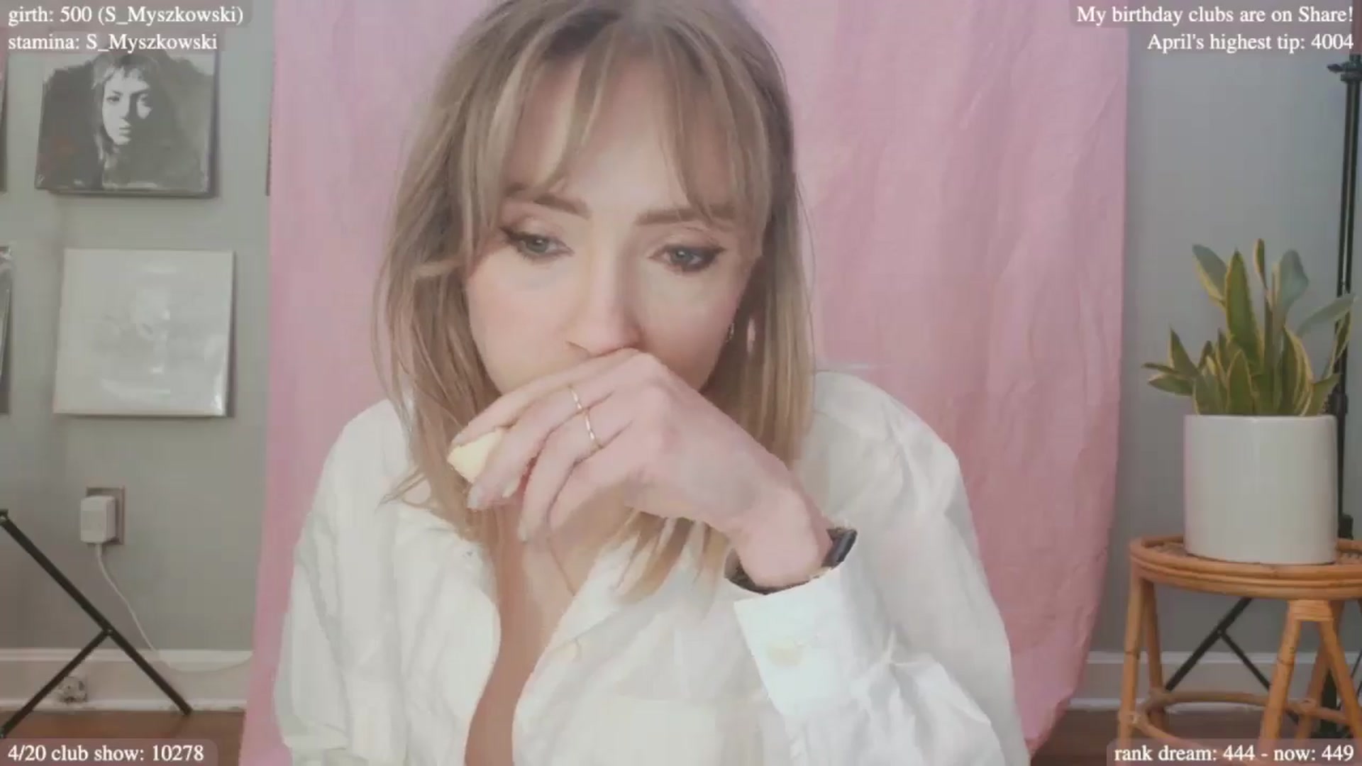 Gallery image thumbnail from bdaycolette's myfreecams stream on, 04/16/2025, 19:35 image 20 of 20