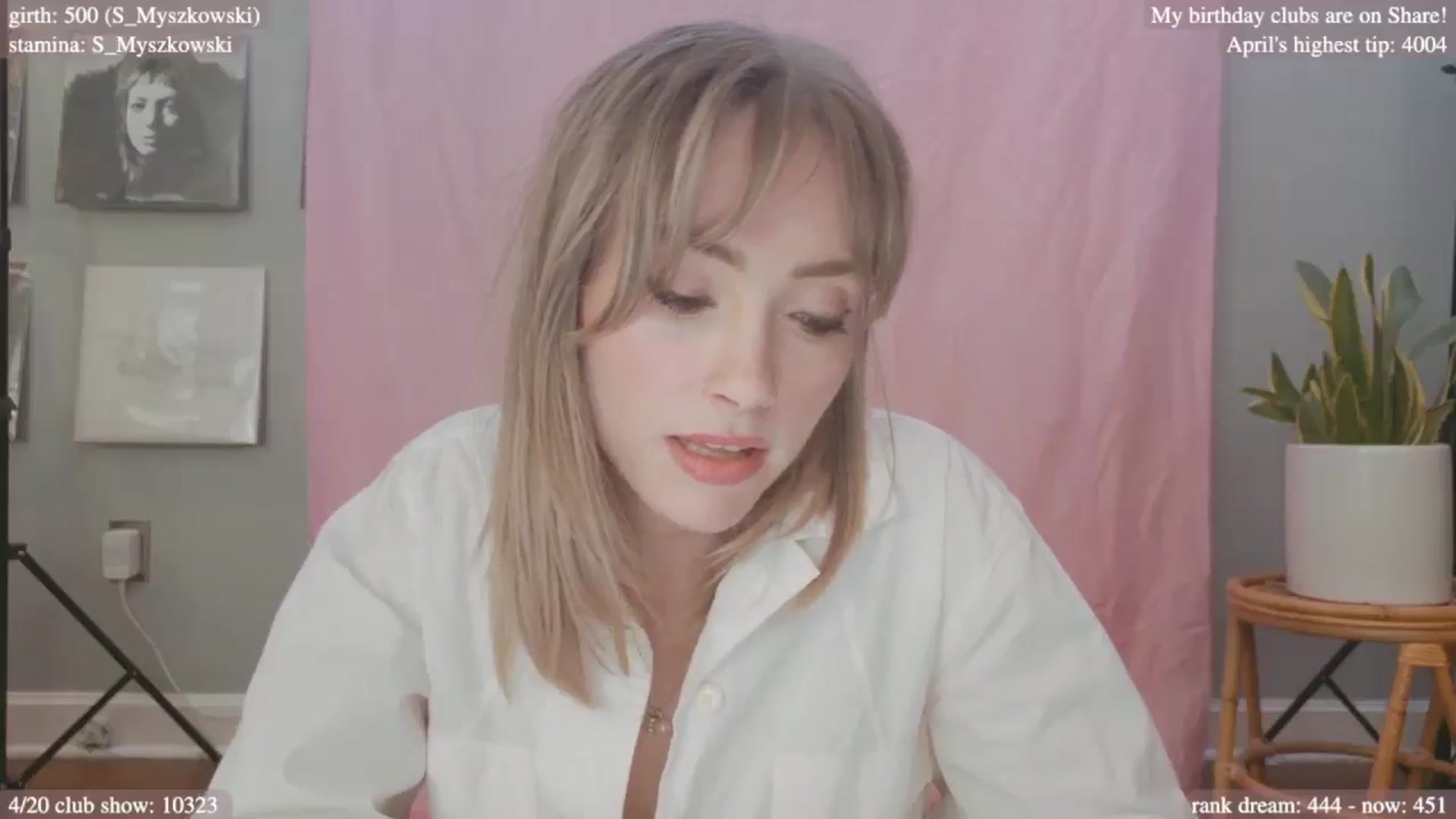 Gallery image thumbnail from bdaycolette's myfreecams stream on, 04/16/2025, 19:35 image 17 of 20