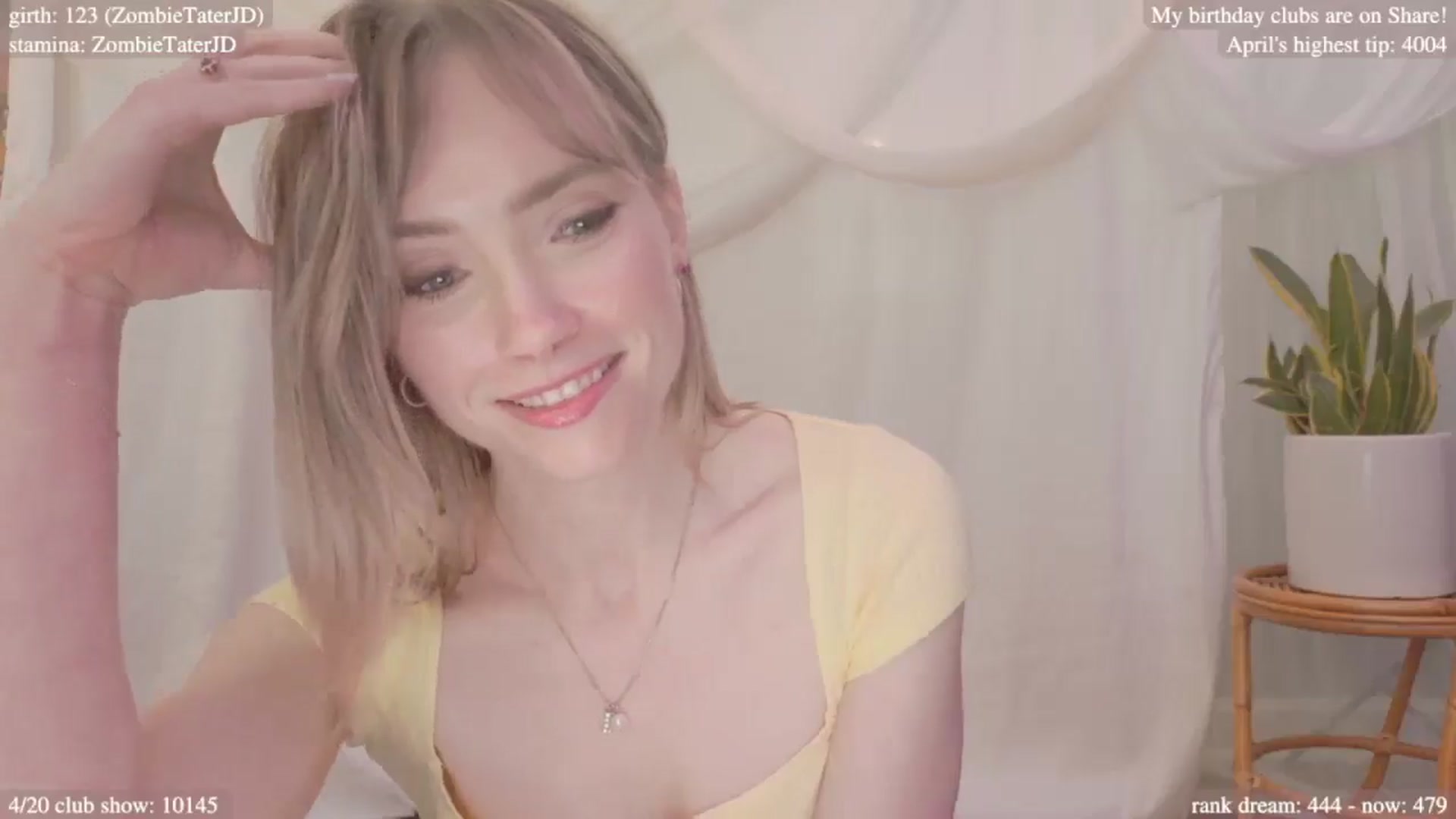 Gallery image thumbnail from bdaycolette's myfreecams stream on, 04/17/2025, 19:27 image 7 of 20