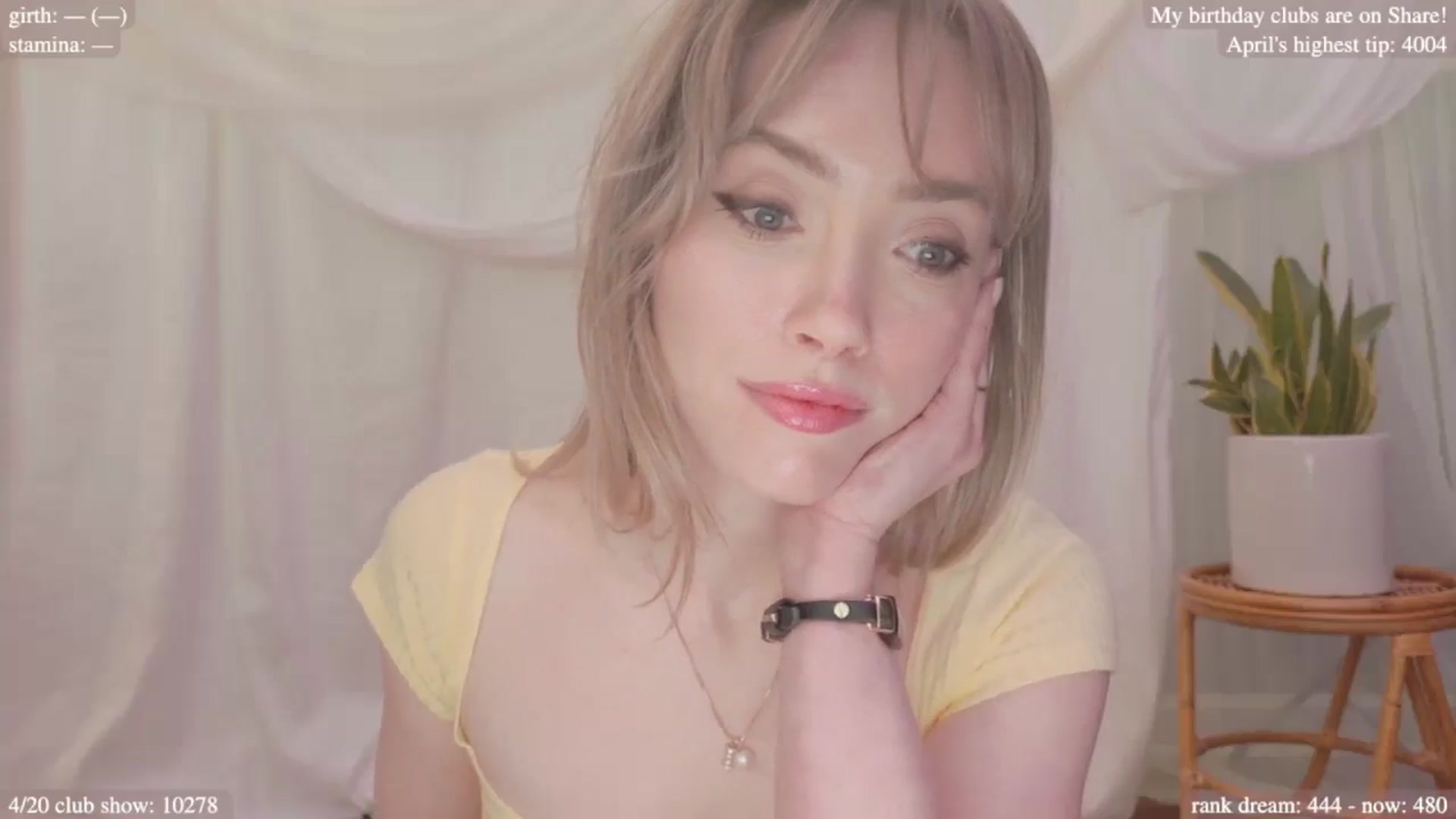 Gallery image thumbnail from bdaycolette's myfreecams stream on, 04/17/2025, 19:27 image 4 of 20