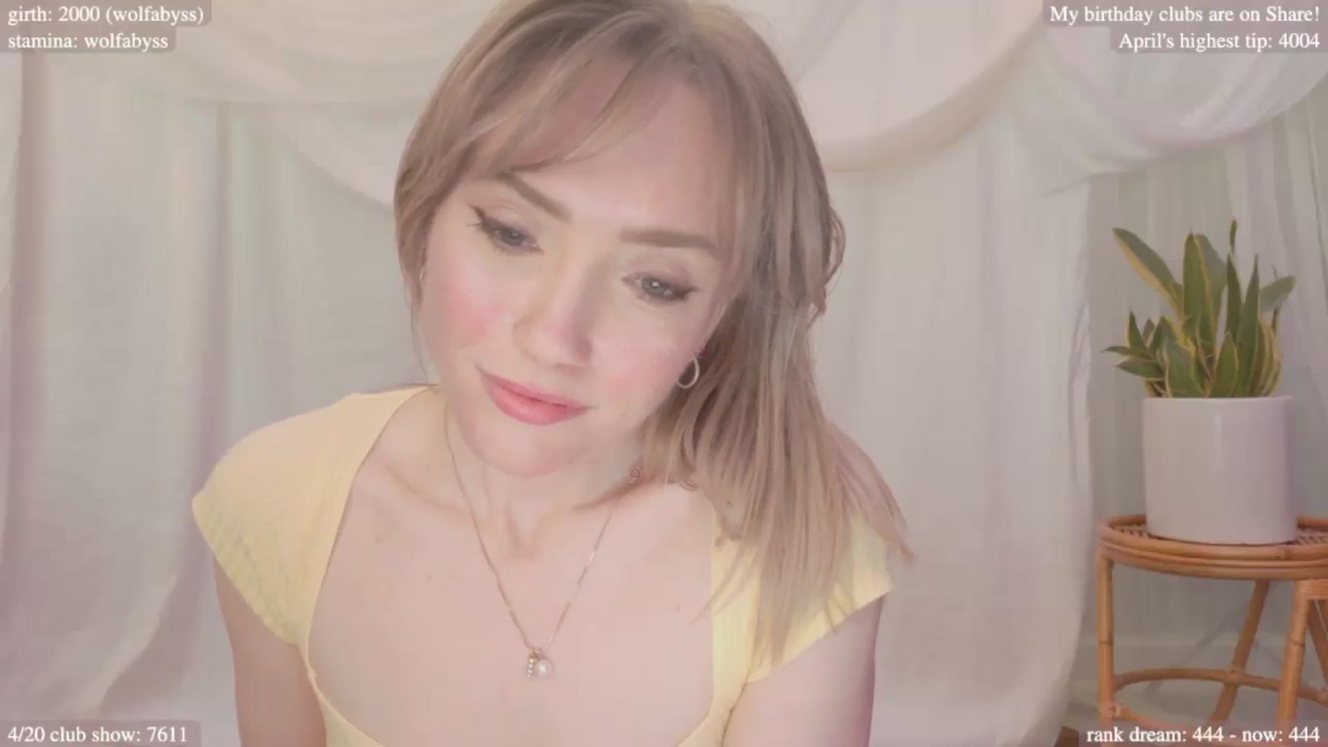 Gallery image thumbnail from bdaycolette's myfreecams stream on, 04/17/2025, 19:27 image 12 of 20