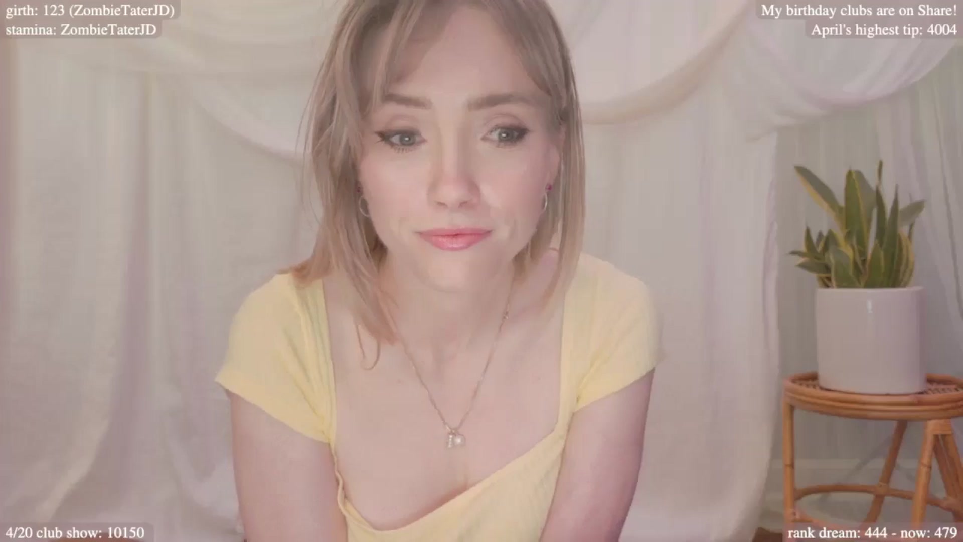 Gallery image thumbnail from bdaycolette's myfreecams stream on, 04/17/2025, 19:27 image 5 of 20