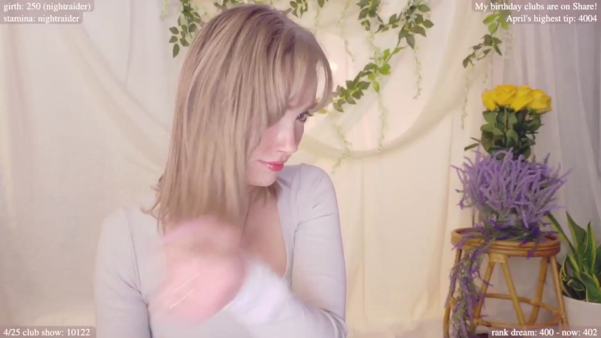 Gallery image thumbnail from bdaycolette's myfreecams stream on, 04/21/2025, 17:14 image 4 of 20