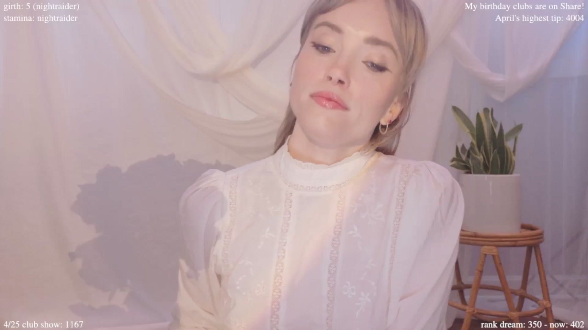 Gallery image thumbnail from bdaycolette's myfreecams stream on, 04/24/2025, 19:50 image 1 of 20
