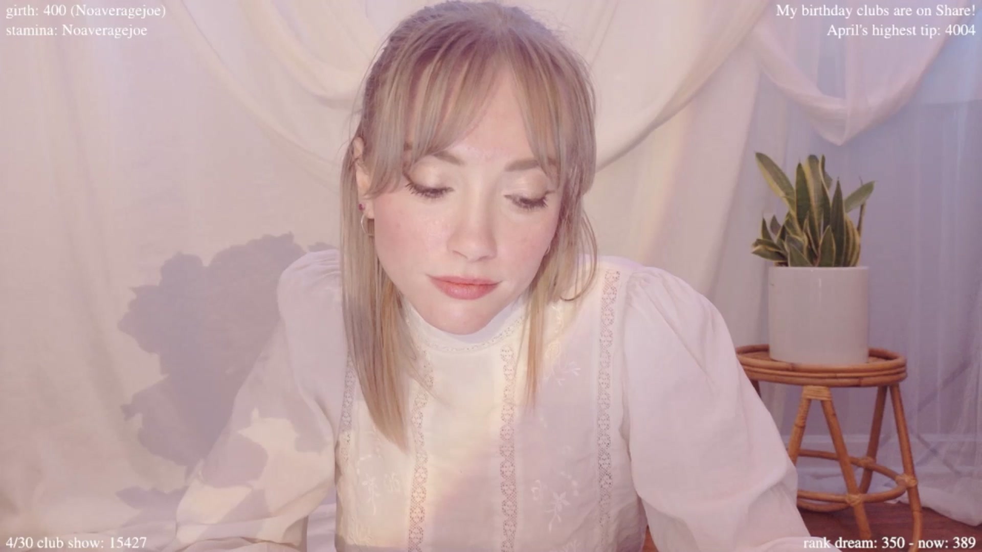Gallery image thumbnail from bdaycolette's myfreecams stream on, 04/24/2025, 19:50 image 15 of 20