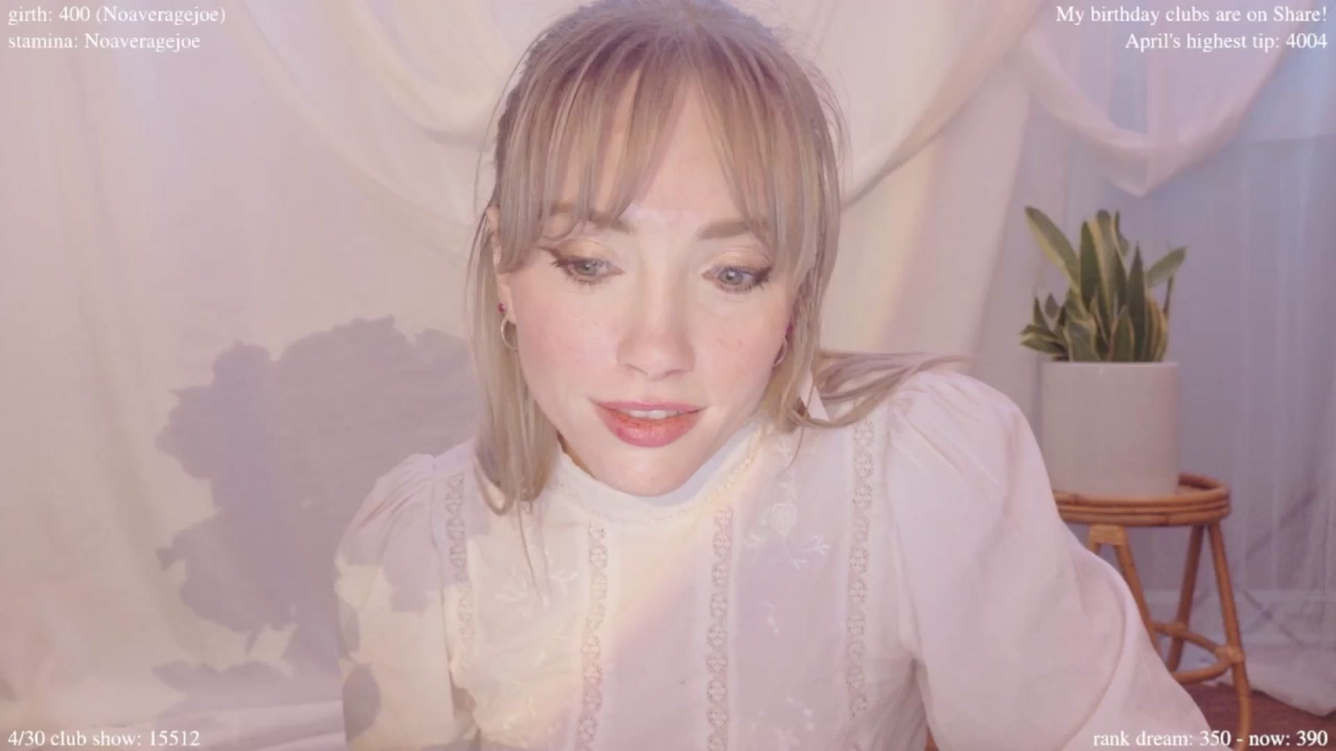 Gallery image thumbnail from bdaycolette's myfreecams stream on, 04/24/2025, 19:50 image 9 of 20
