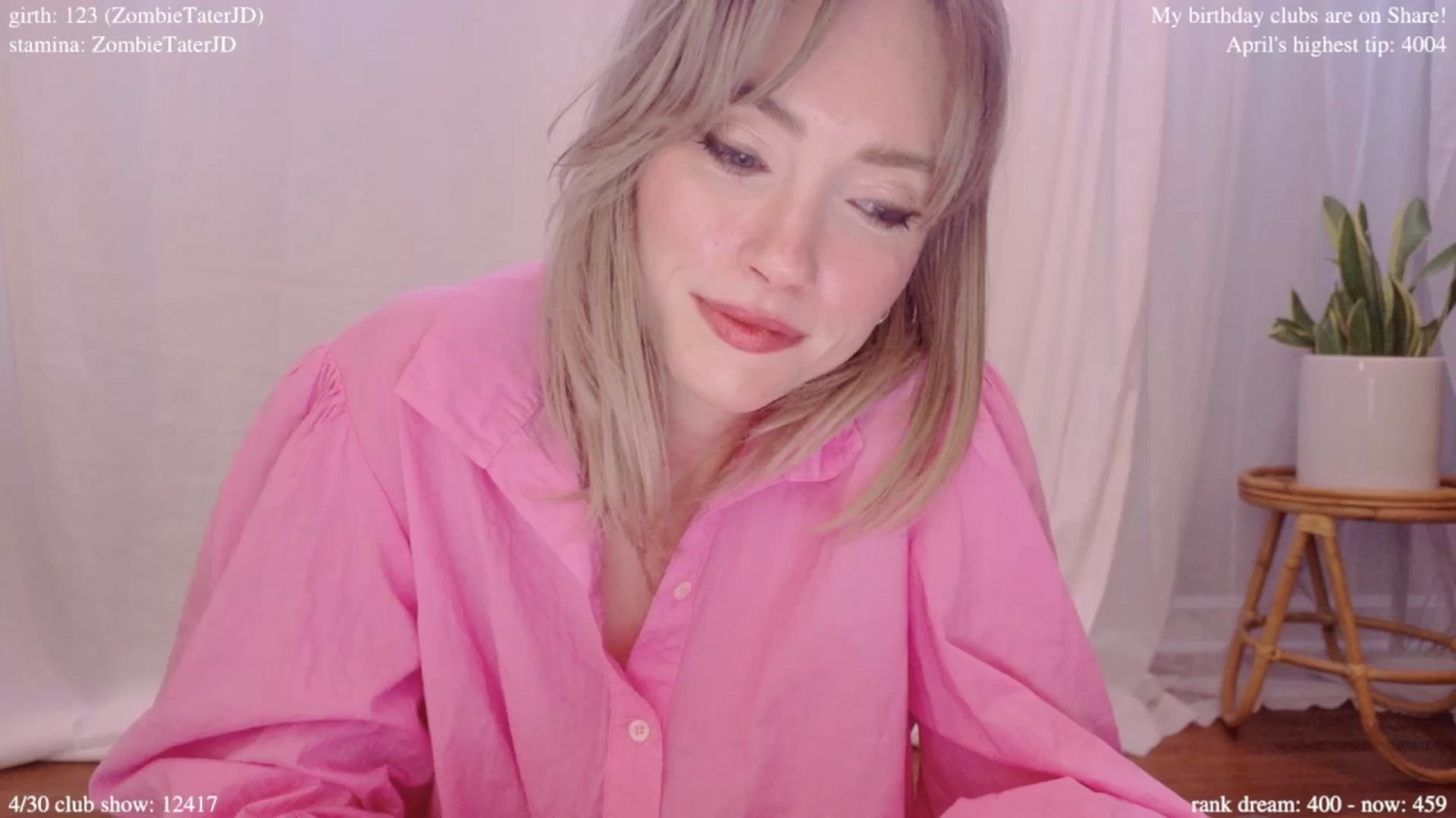 Gallery image thumbnail from bdaycolette's myfreecams stream on, 04/28/2025, 19:57 image 6 of 20