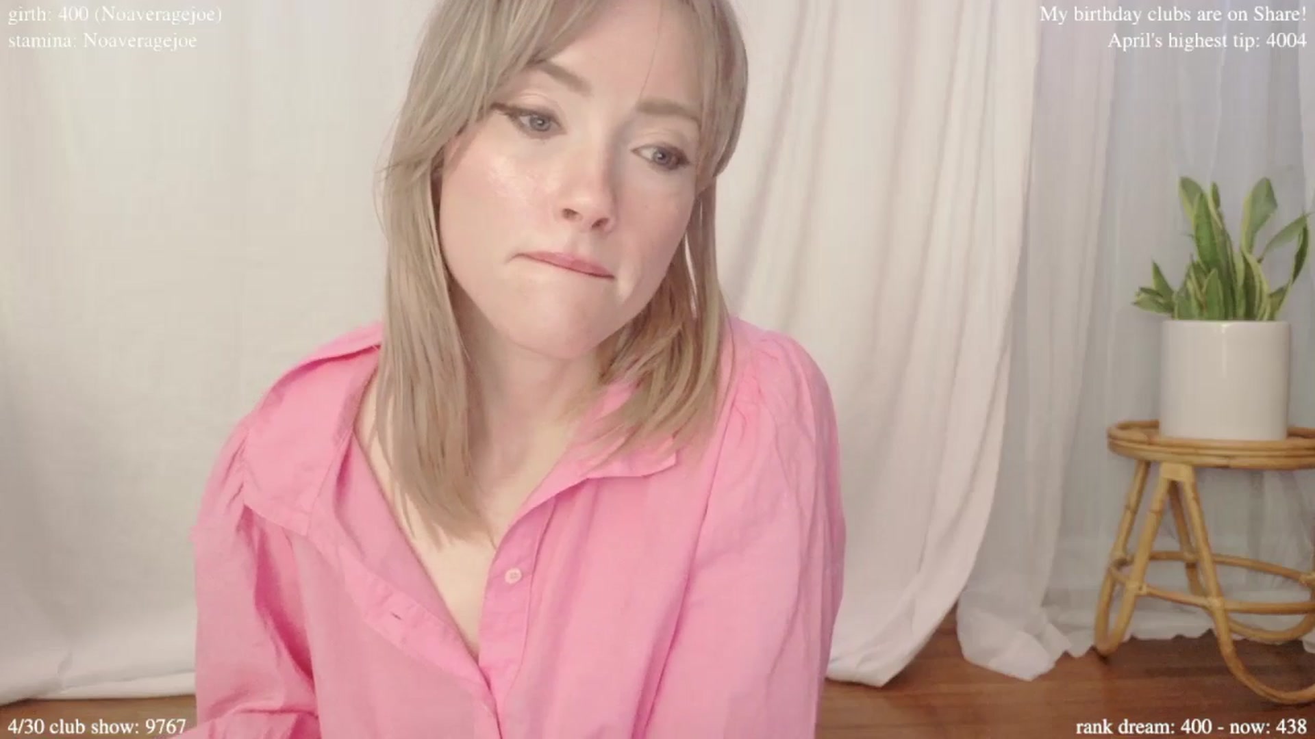 Gallery image thumbnail from bdaycolette's myfreecams stream on, 04/28/2025, 20:02 image 16 of 20