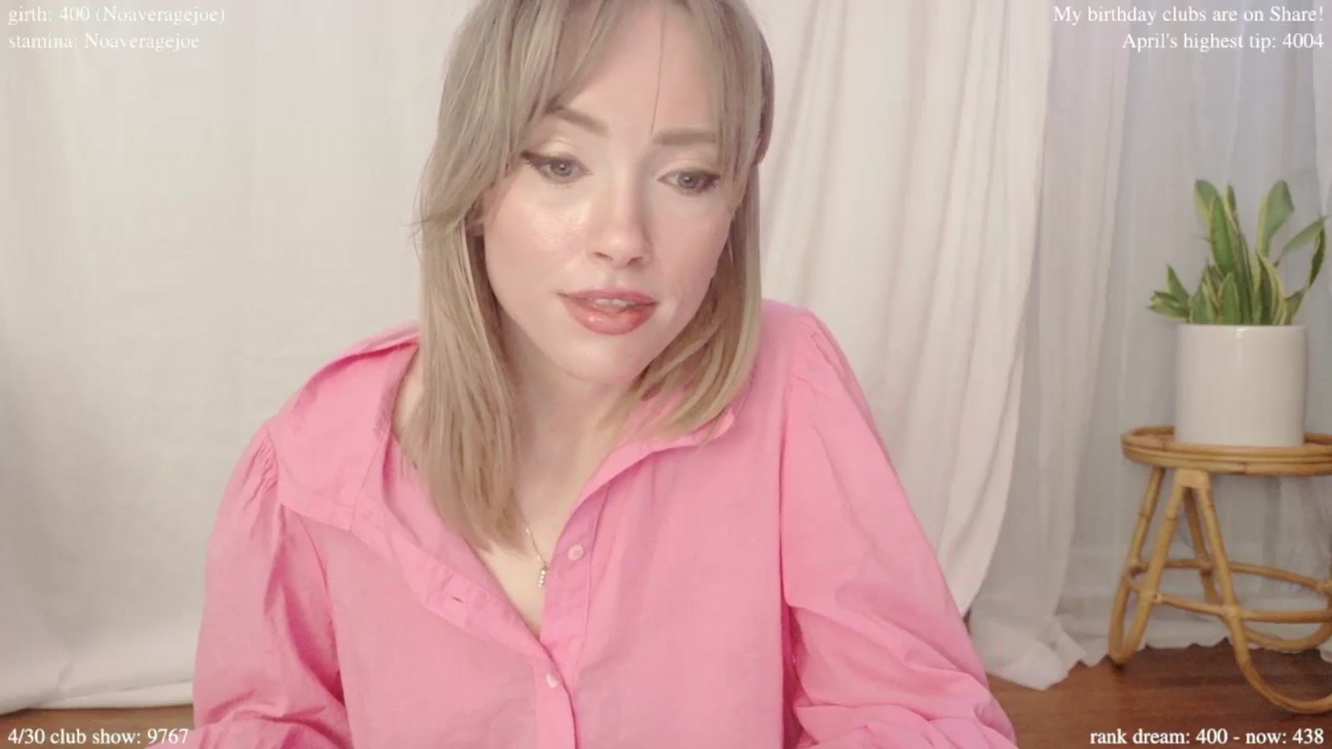 Gallery image thumbnail from bdaycolette's myfreecams stream on, 04/28/2025, 20:02 image 11 of 20