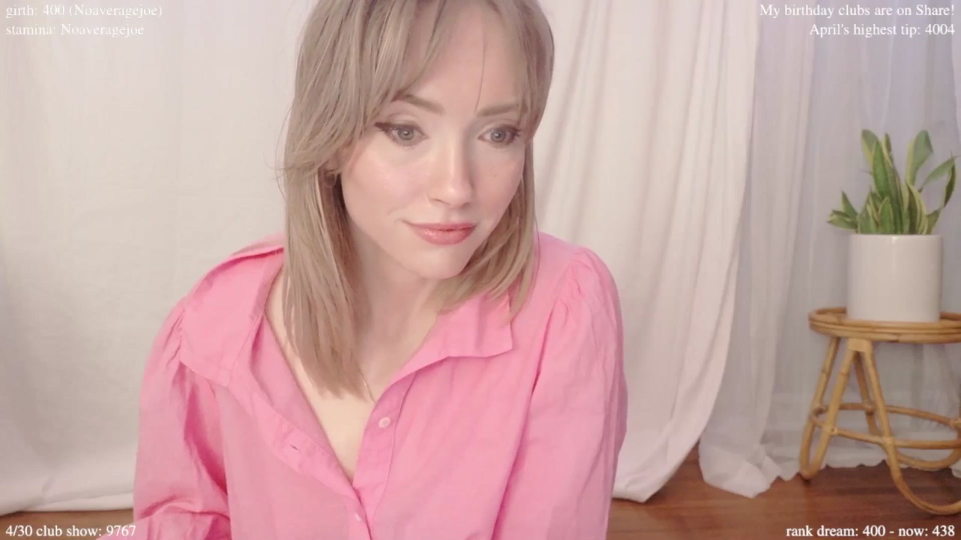 Gallery image thumbnail from bdaycolette's myfreecams stream on, 04/28/2025, 20:02 image 14 of 20