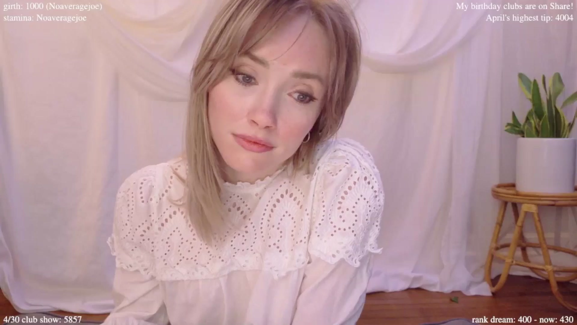 Gallery image thumbnail from bdaycolette's myfreecams stream on, 04/29/2025, 19:36 image 20 of 20