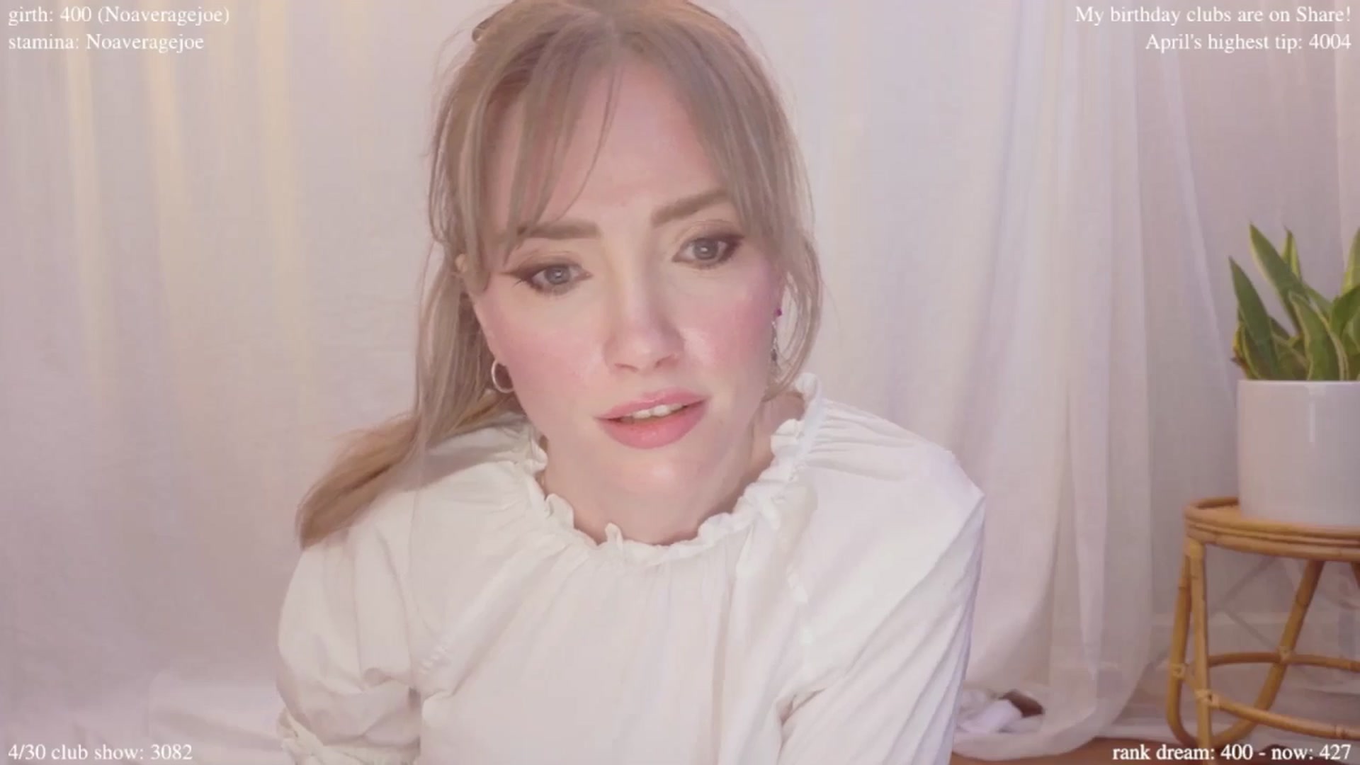 Gallery image thumbnail from bdaycolette's myfreecams stream on, 04/30/2025, 19:25 image 9 of 20