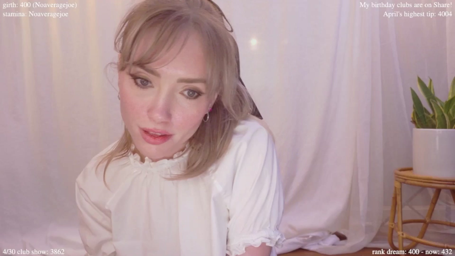 Gallery image thumbnail from bdaycolette's myfreecams stream on, 04/30/2025, 19:25 image 4 of 20