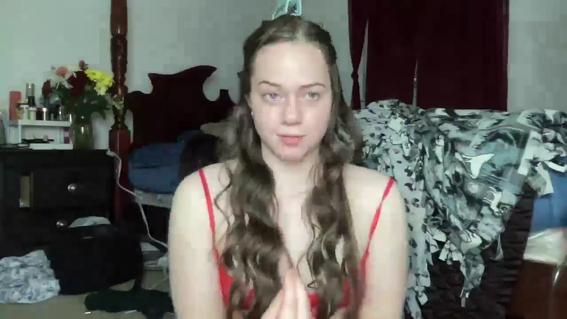Gallery image thumbnail from bdaymadifox's myfreecams stream on, 06/23/2025, 05:03 image 10 of 20