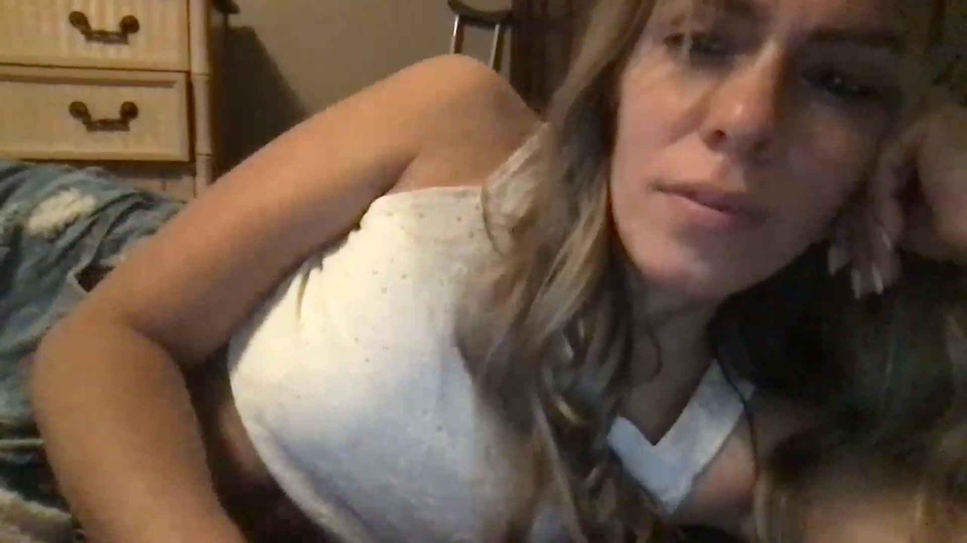 Gallery image thumbnail from bdsmgoddess's myfreecams stream on, 07/16/2024, 11:57 image 6 of 20