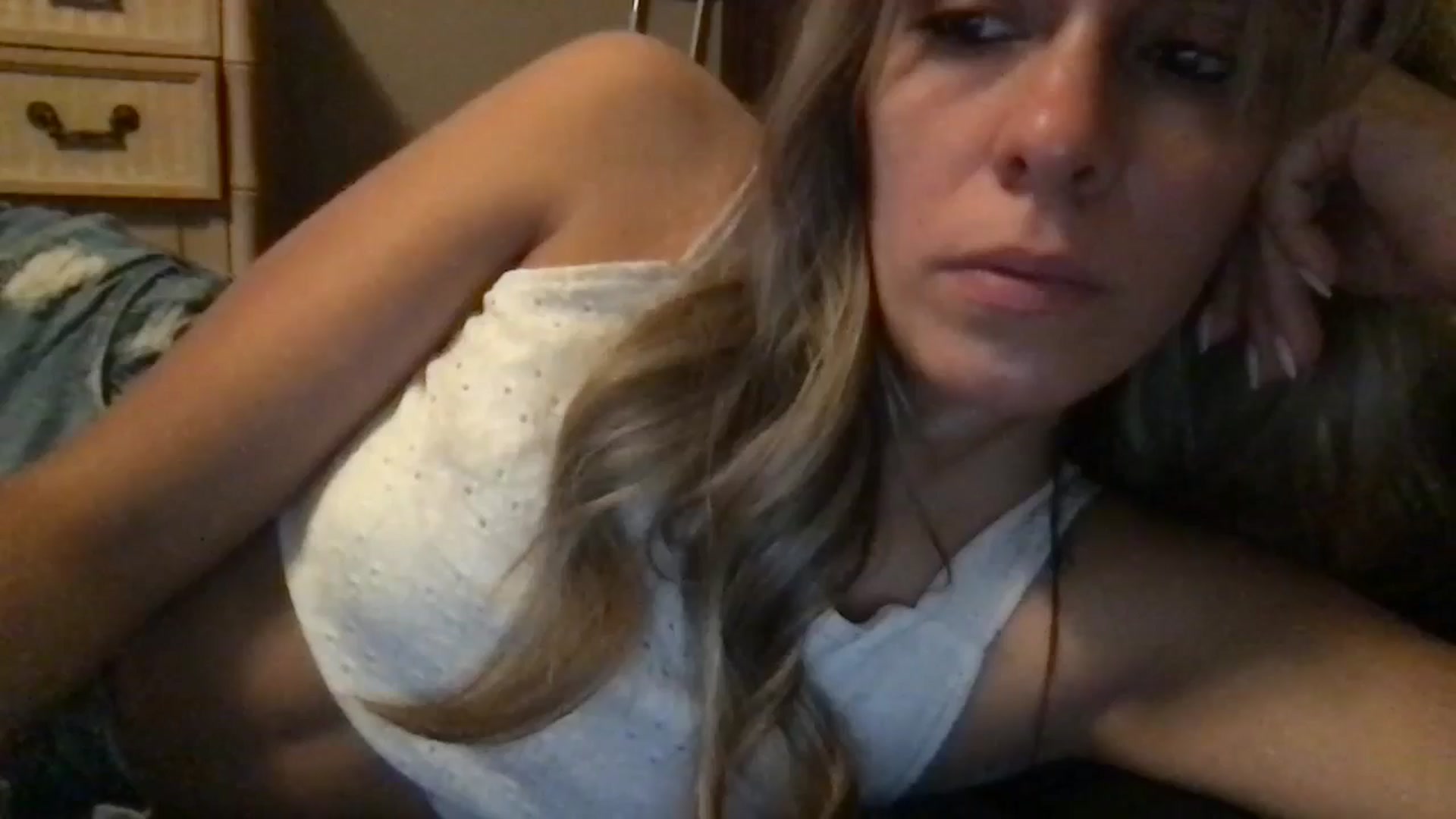 Gallery image thumbnail from bdsmgoddess's myfreecams stream on, 07/16/2024, 11:57 image 15 of 20