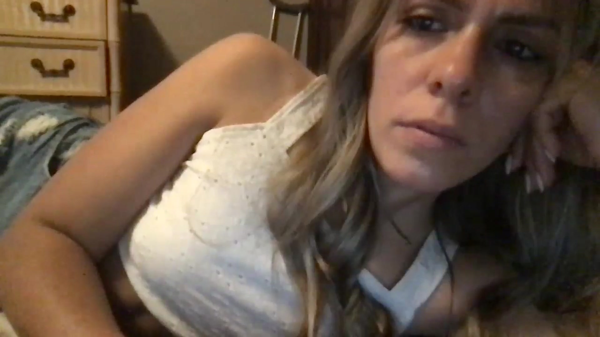 Gallery image thumbnail from bdsmgoddess's myfreecams stream on, 07/16/2024, 11:57 image 11 of 20