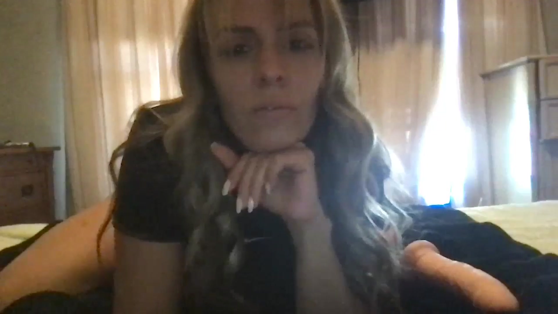Gallery image thumbnail from bdsmgoddess's myfreecams stream on, 07/25/2024, 14:33 image 3 of 20