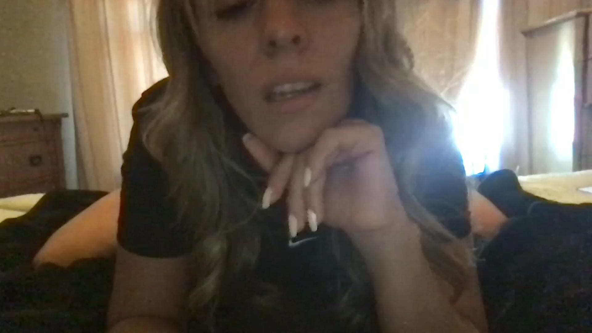 Gallery image thumbnail from bdsmgoddess's myfreecams stream on, 07/25/2024, 14:33 image 9 of 20