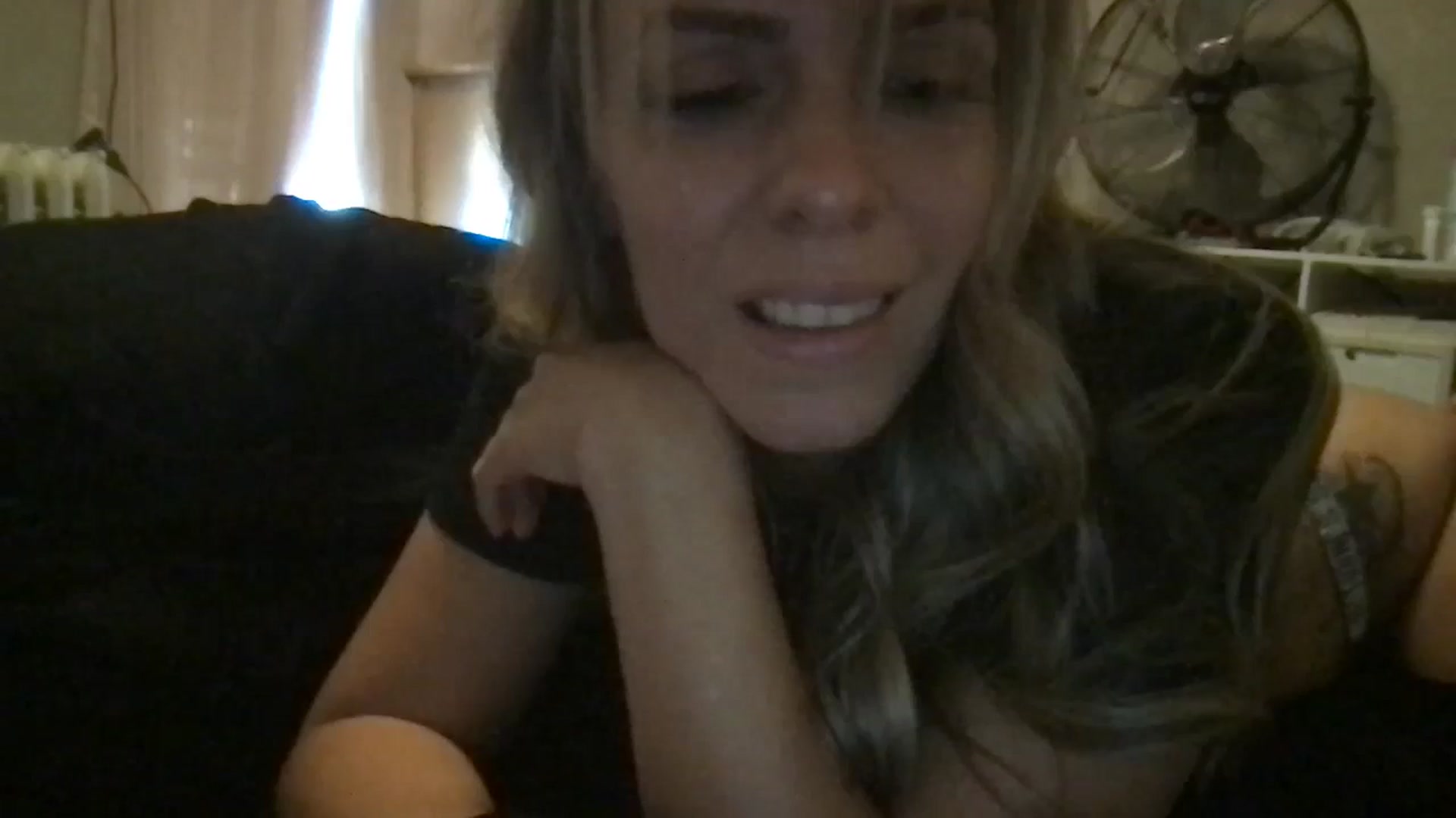 Gallery image thumbnail from bdsmgoddess's myfreecams stream on, 07/25/2024, 14:45 image 16 of 20