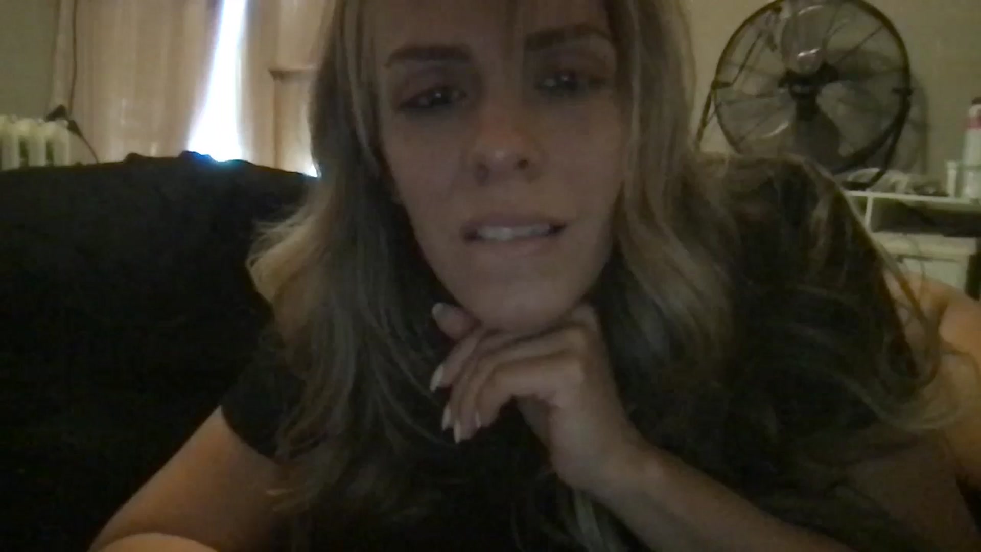 Gallery image thumbnail from bdsmgoddess's myfreecams stream on, 07/25/2024, 14:45 image 15 of 20