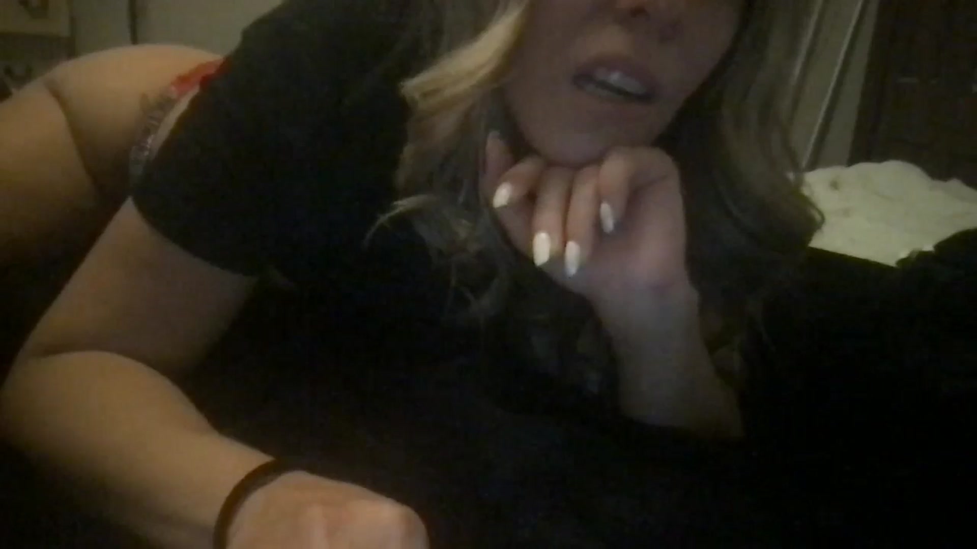 Gallery image thumbnail from bdsmgoddess's myfreecams stream on, 07/25/2024, 15:55 image 5 of 20