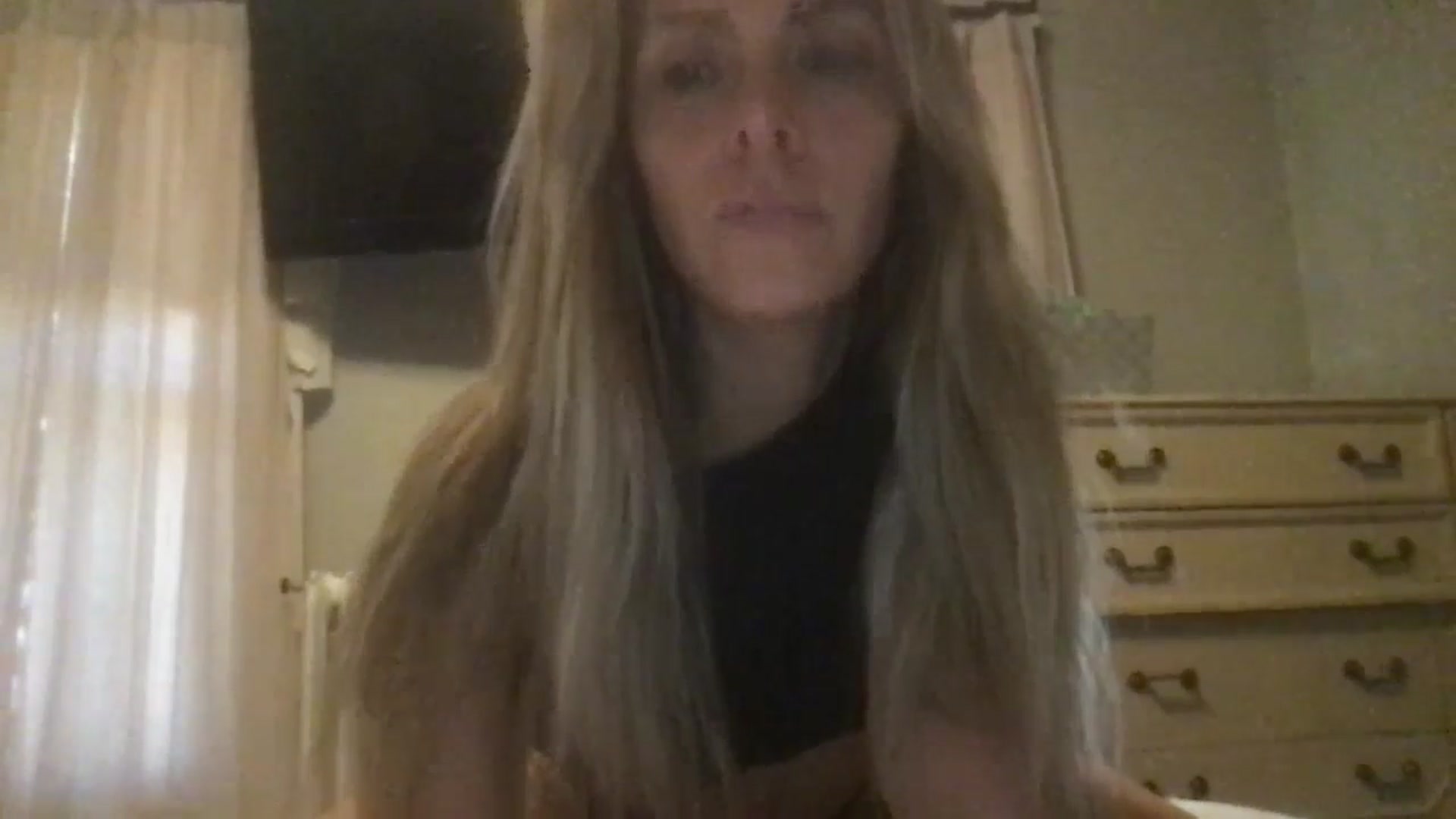 Gallery image thumbnail from bdsmgoddess's myfreecams stream on, 07/26/2024, 14:23 image 19 of 20