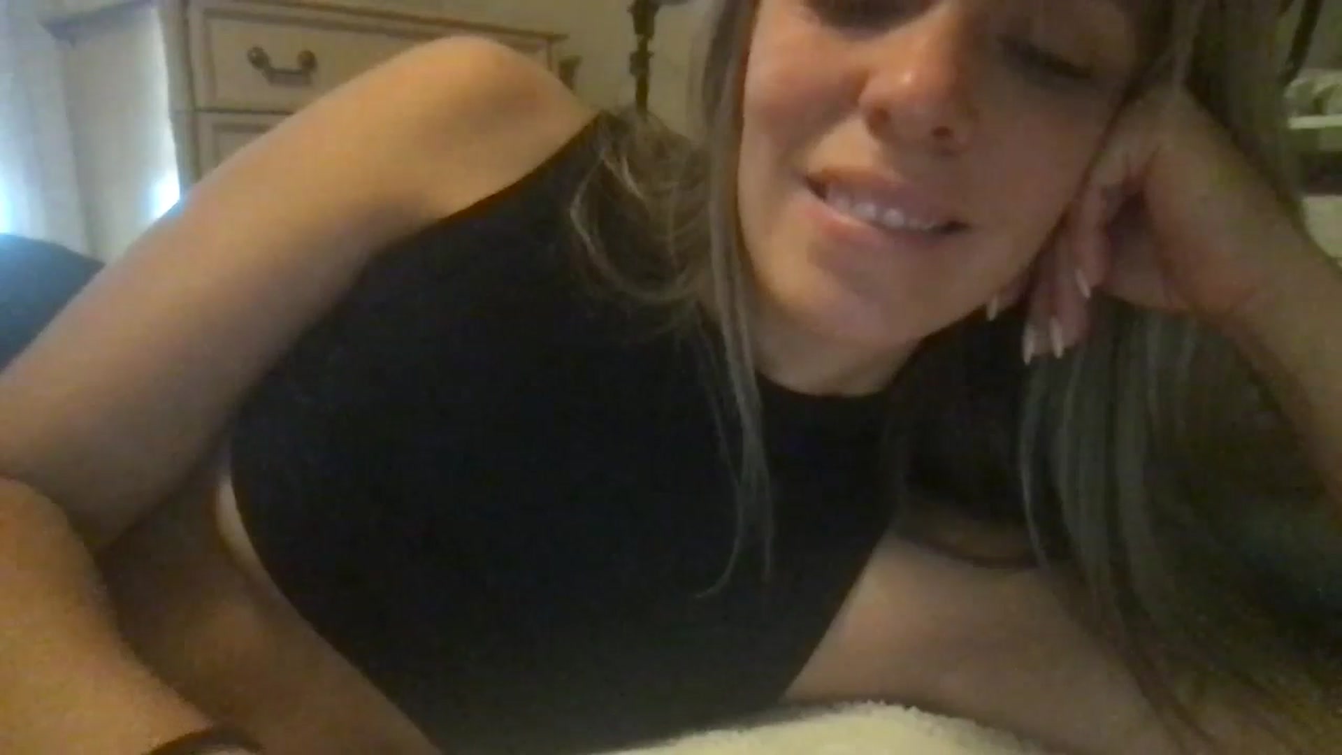Gallery image thumbnail from bdsmgoddess's myfreecams stream on, 07/26/2024, 14:23 image 20 of 20