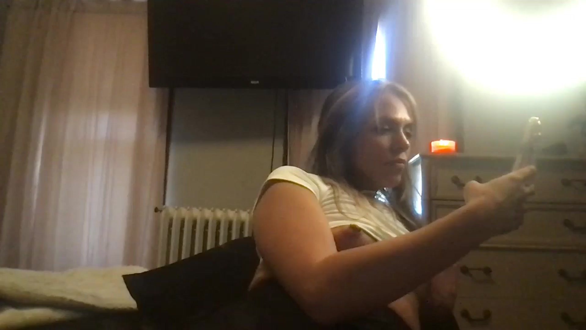 Gallery image thumbnail from bdsmgoddess's myfreecams stream on, 08/14/2024, 16:42 image 10 of 20