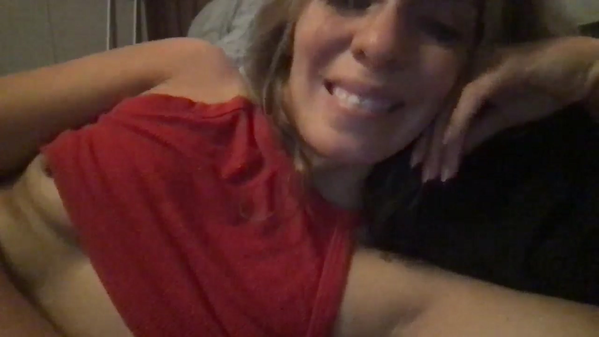 Gallery image thumbnail from bdsmgoddess's myfreecams stream on, 08/15/2024, 15:01 image 15 of 20