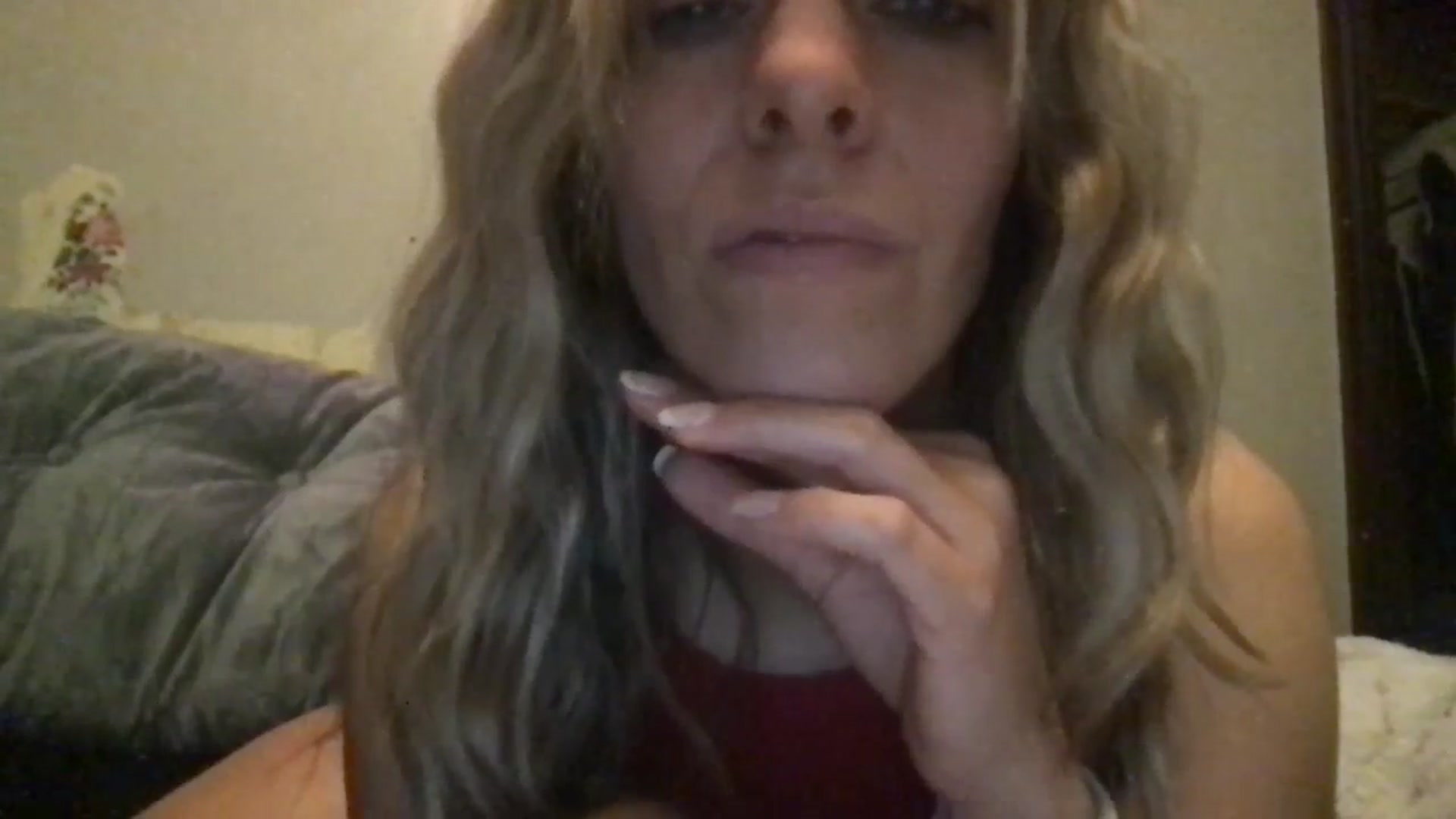 Gallery image thumbnail from bdsmgoddess's myfreecams stream on, 08/15/2024, 15:01 image 11 of 20