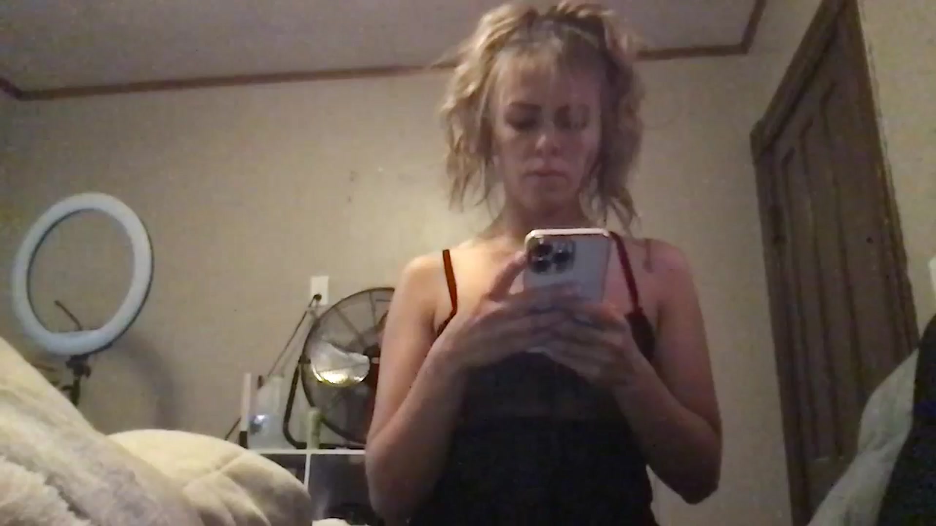 Gallery image thumbnail from bdsmgoddess's myfreecams stream on, 08/16/2024, 12:15 image 1 of 20