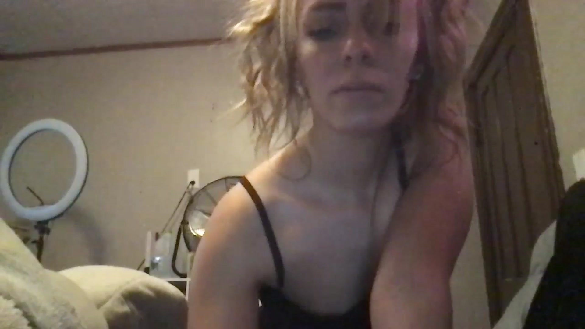 Gallery image thumbnail from bdsmgoddess's myfreecams stream on, 08/16/2024, 12:15 image 3 of 20